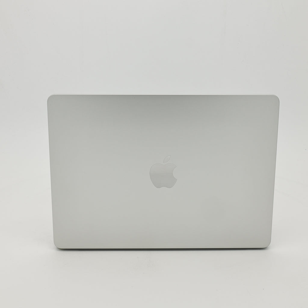 95新 Apple MacBook Air 22年 13寸 M2（8+8核） 8G RAM 256G SSD 銀色