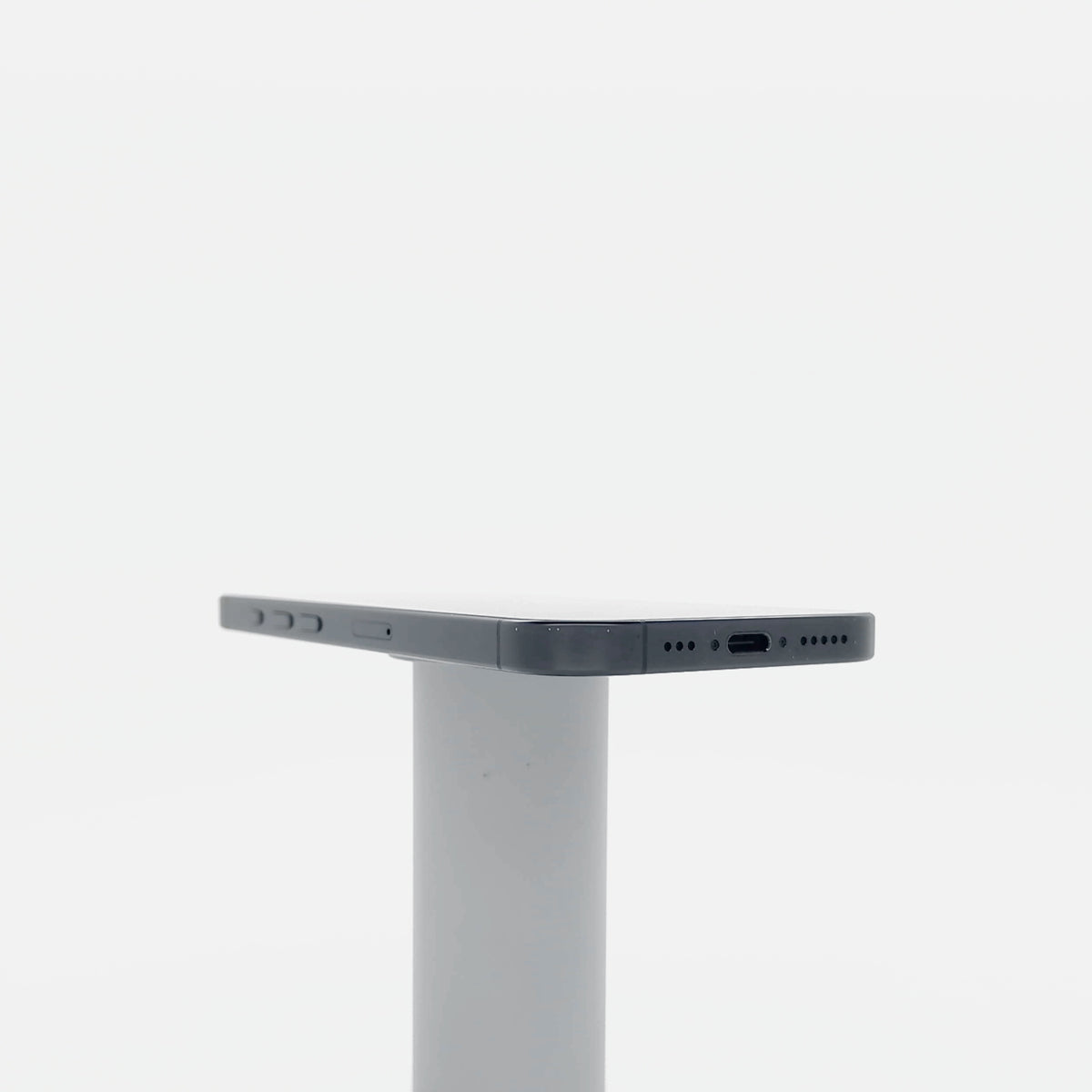 95新 Apple iPhone 16 Pro 128G 黑色鈦金屬 中國大陸版