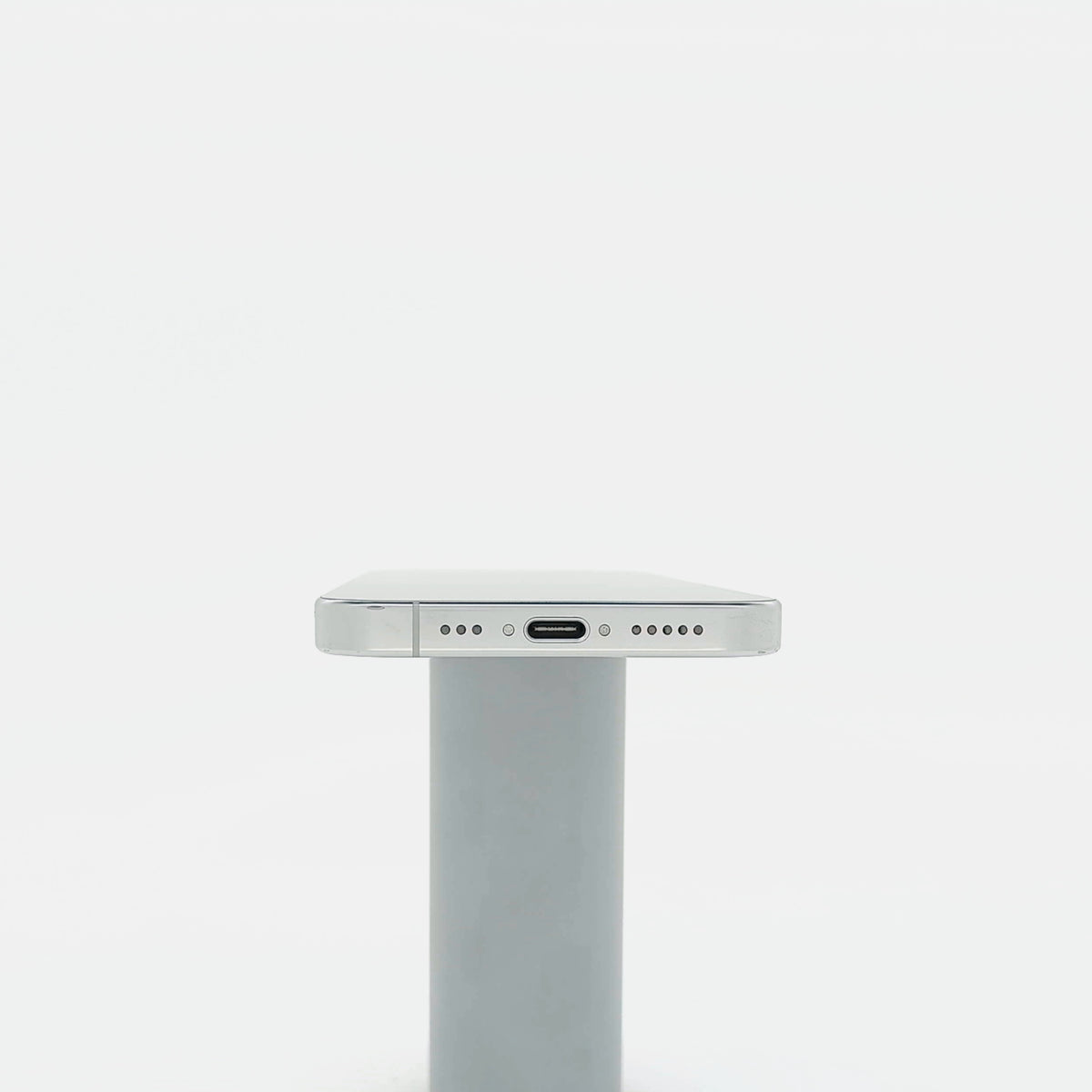 95新 Apple iPhone 16 Pro 128G 白色鈦金屬 中國大陸版