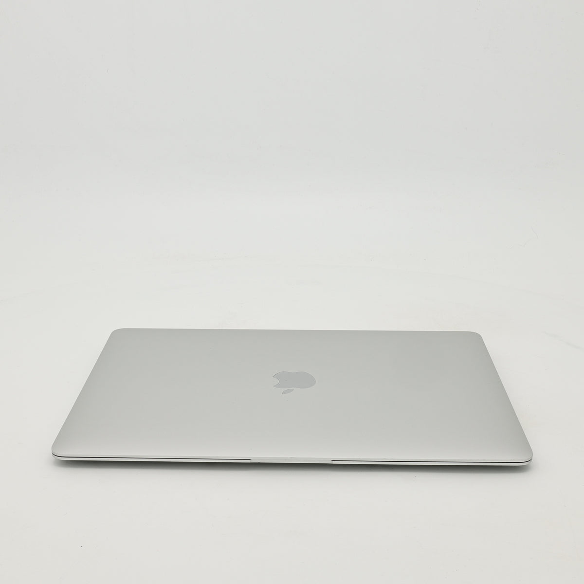95新 Apple MacBook Air 20年 13寸 i5 1.1G 8G RAM 512G SSD 銀色