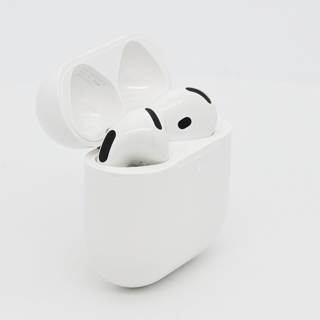 99新 Apple AirPods 5 白色