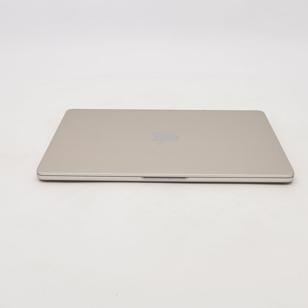 95新 Apple MacBook Air 22年 13寸 M2（8+8核） 8G RAM 256G SSD 星光色