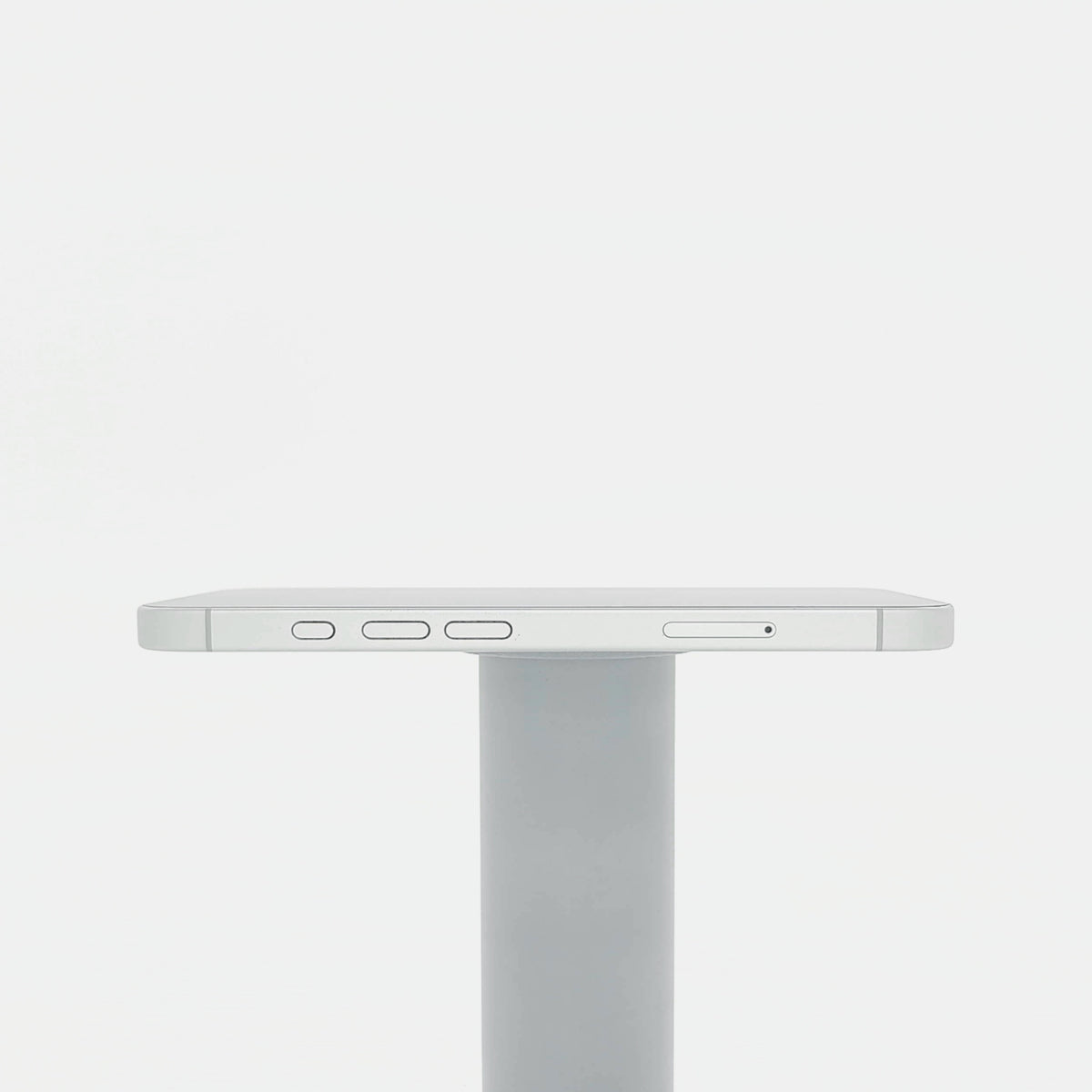 95新 Apple iPhone 16 128G 白色 中國大陸版