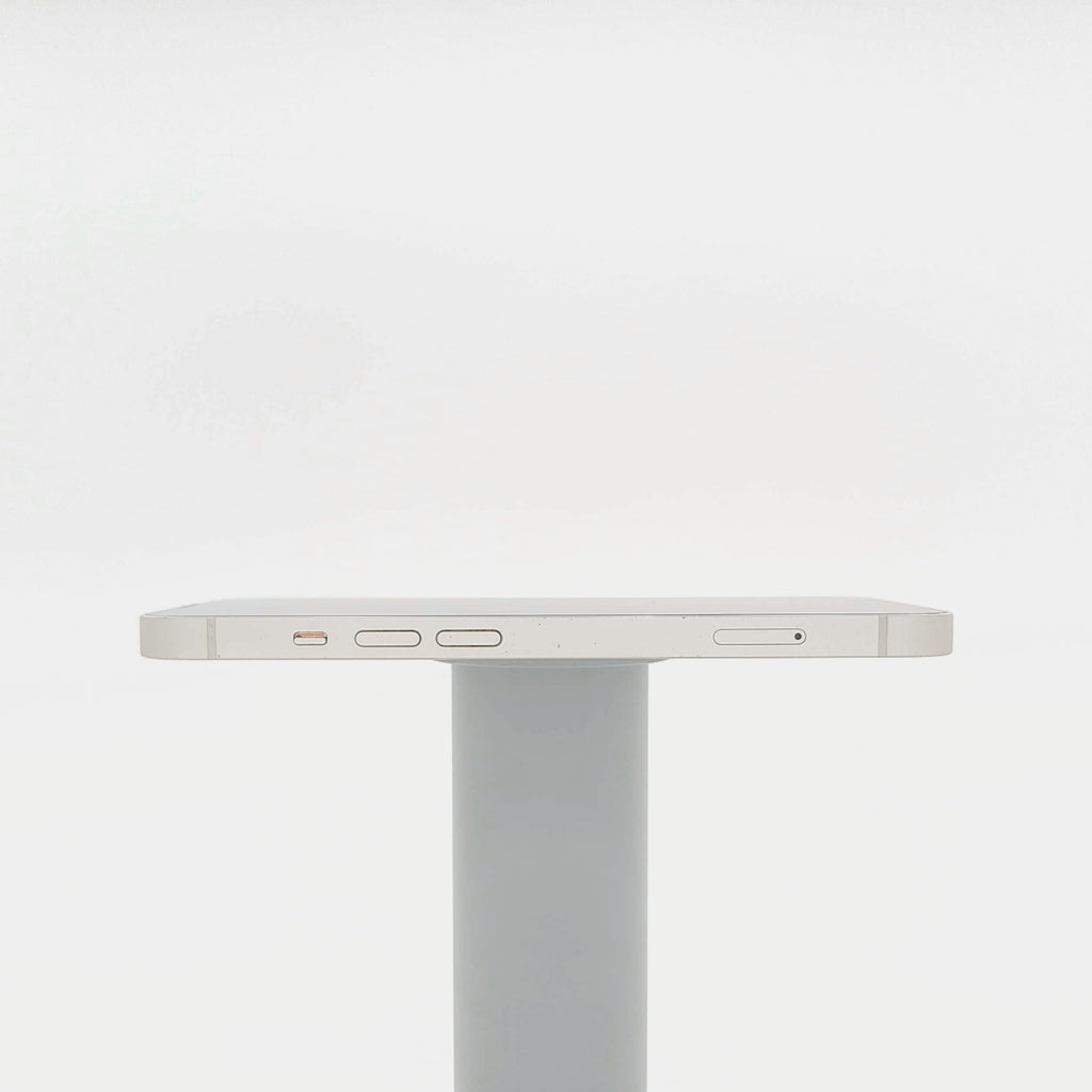 95新 Apple iPhone 13 128G 星光色 中國大陸版