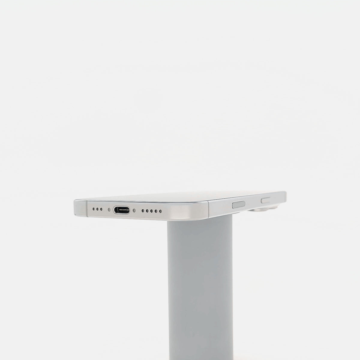 95新 Apple iPhone 16 Pro 128G 白色鈦金屬 中國大陸版