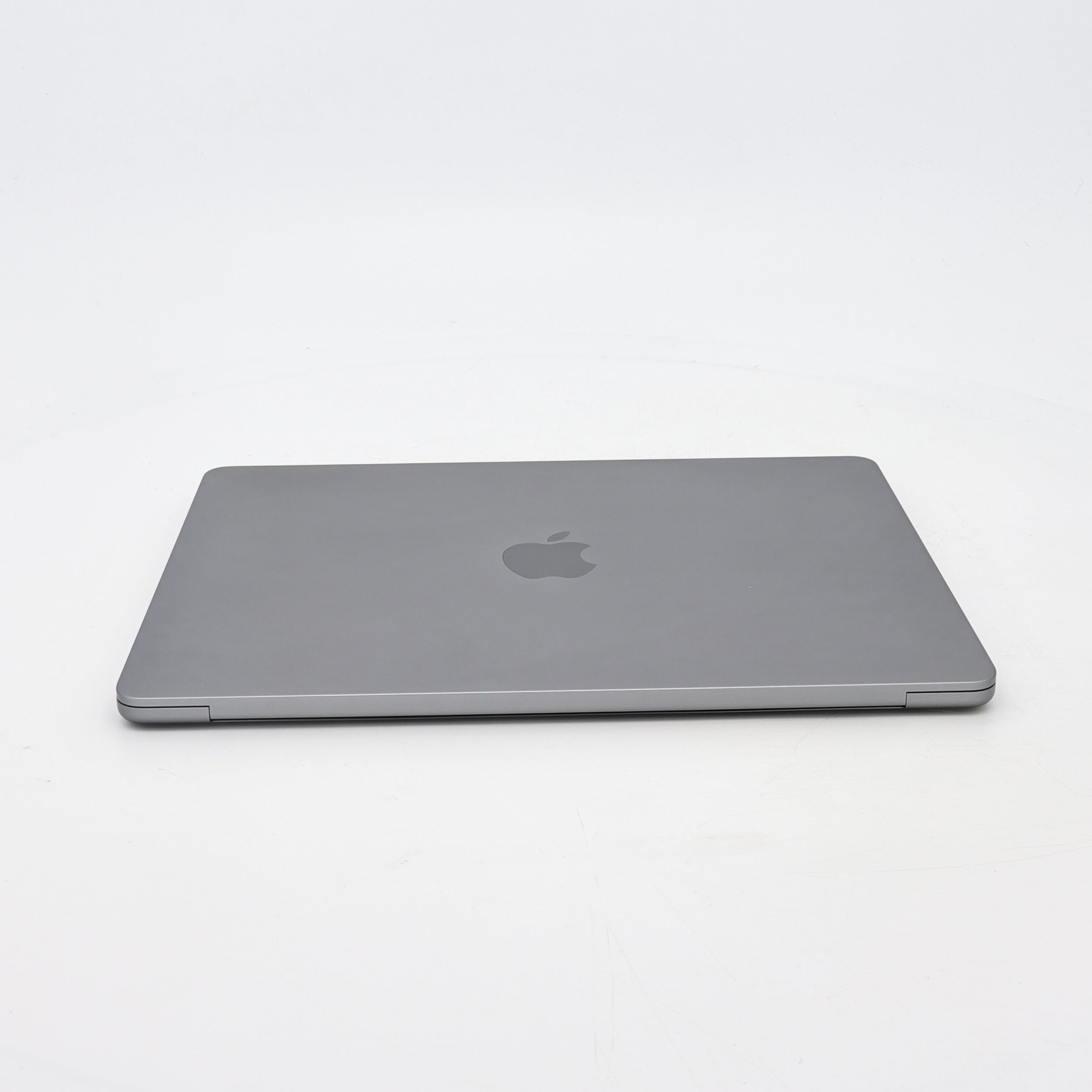 95新 Apple MacBook Air 22年 13寸 M2（8+10核） 16G RAM 256G SSD 深空灰色