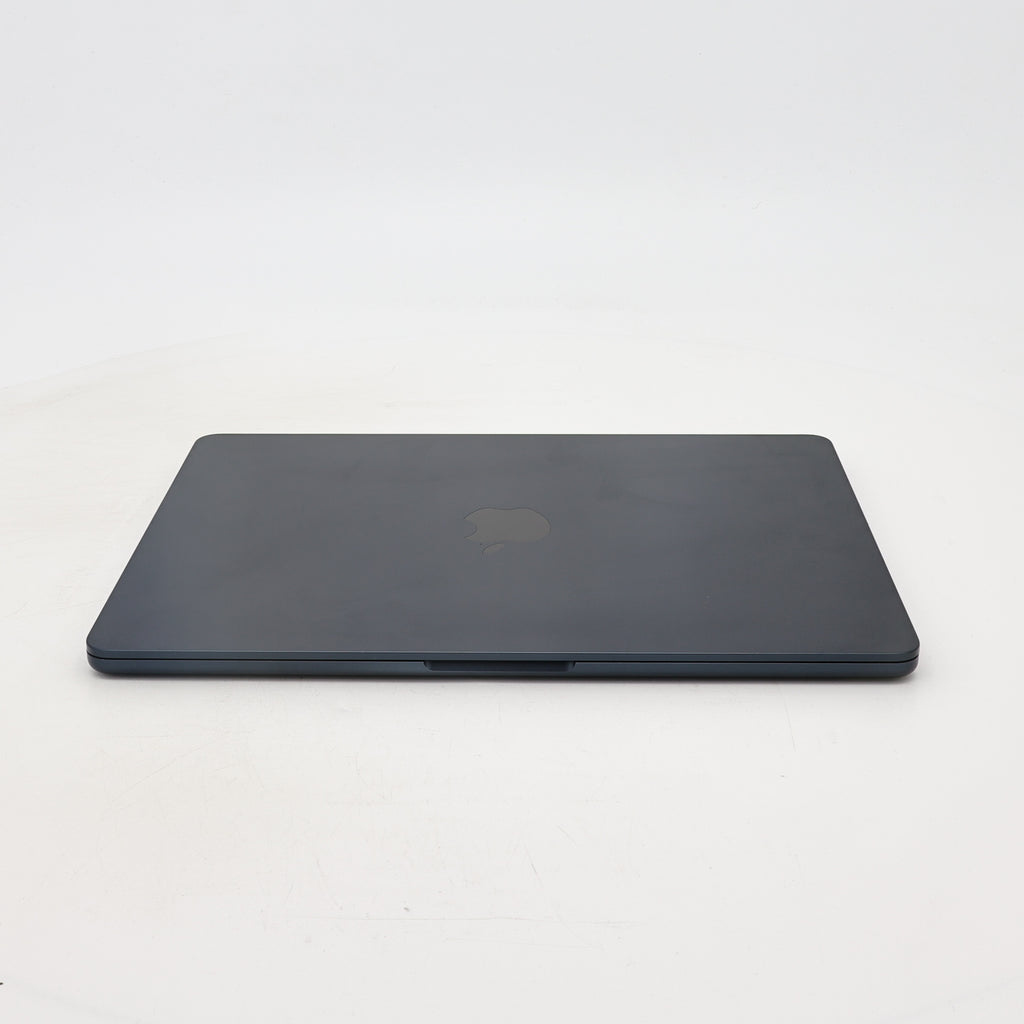 95新 Apple MacBook Air 24年 13寸 M3（8+8核） 8G RAM 256G SSD 午夜色