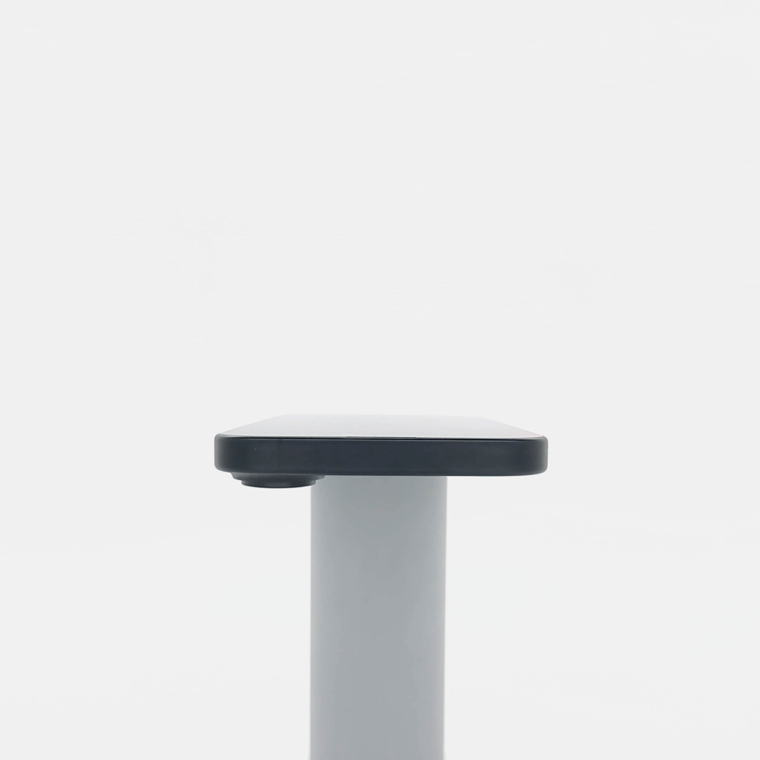 95新 Apple iPhone 16 128G 黑色 中國大陸版
