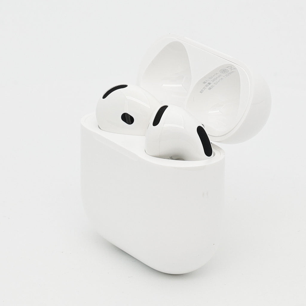 99新 Apple AirPods 4 (不支持主動降噪) 白色