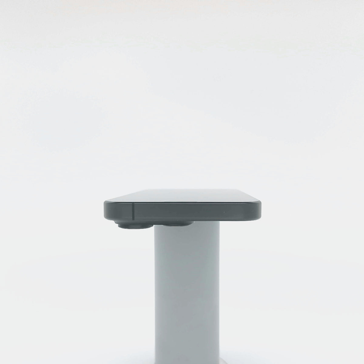 95新 Apple iPhone 16 Pro 256G 黑色鈦金屬 中國大陸版