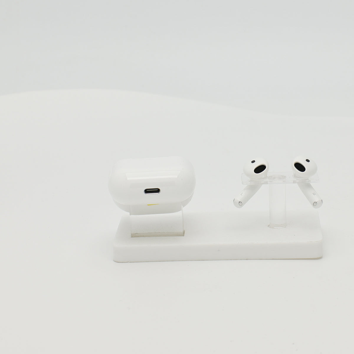 99新 Apple AirPods 4 (不支持主动降噪) 白色