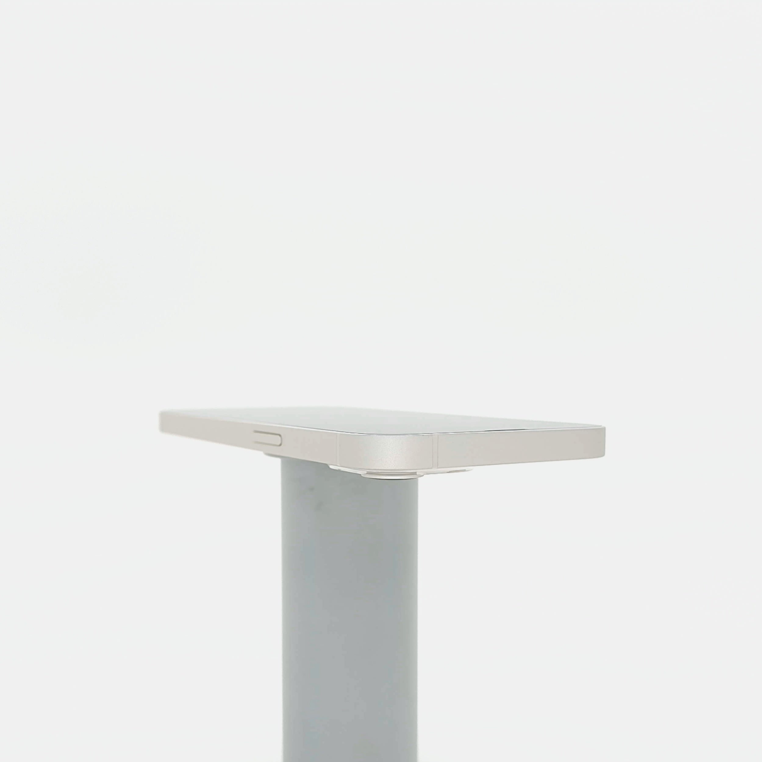 95新 Apple iPhone 13 128G 星光色 中國大陸版