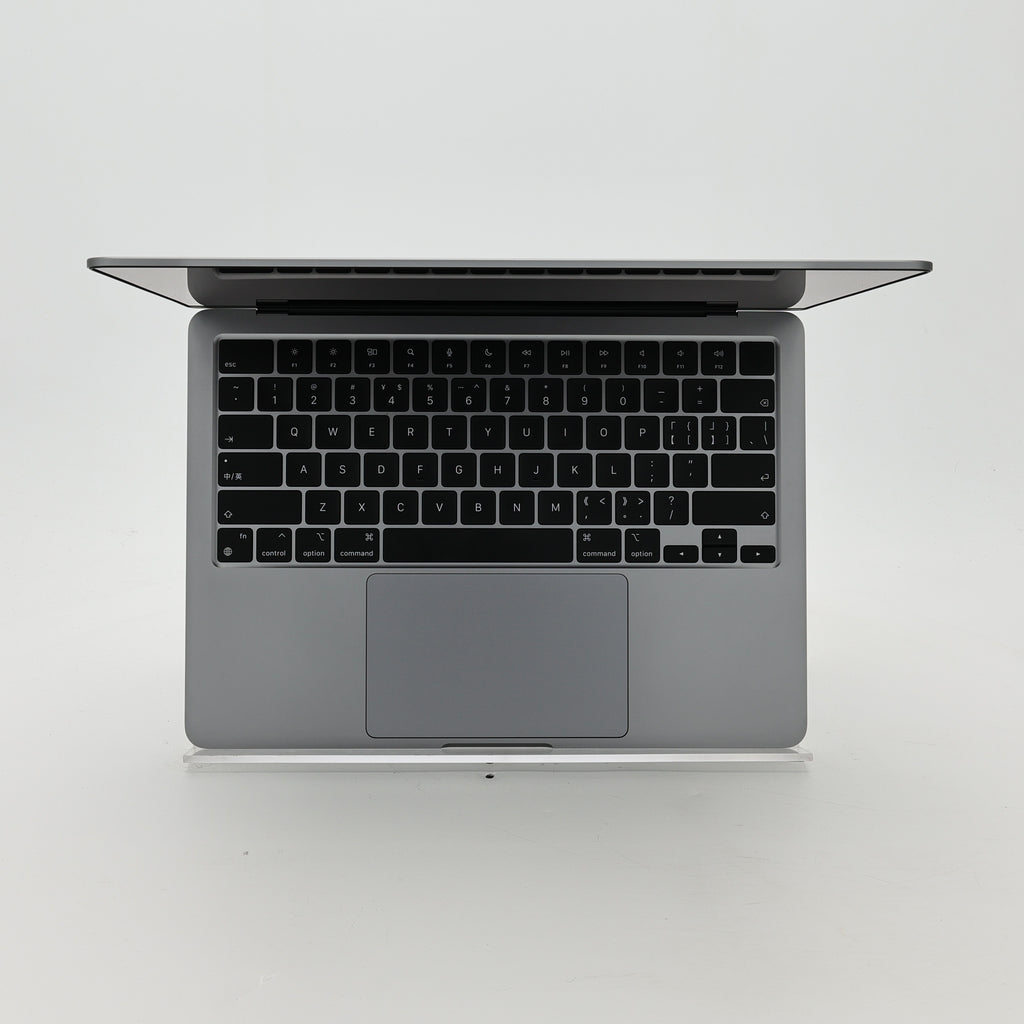 95新 Apple MacBook Air 22年 13寸 M2（8+8核） 8G RAM 256G SSD 深空灰色