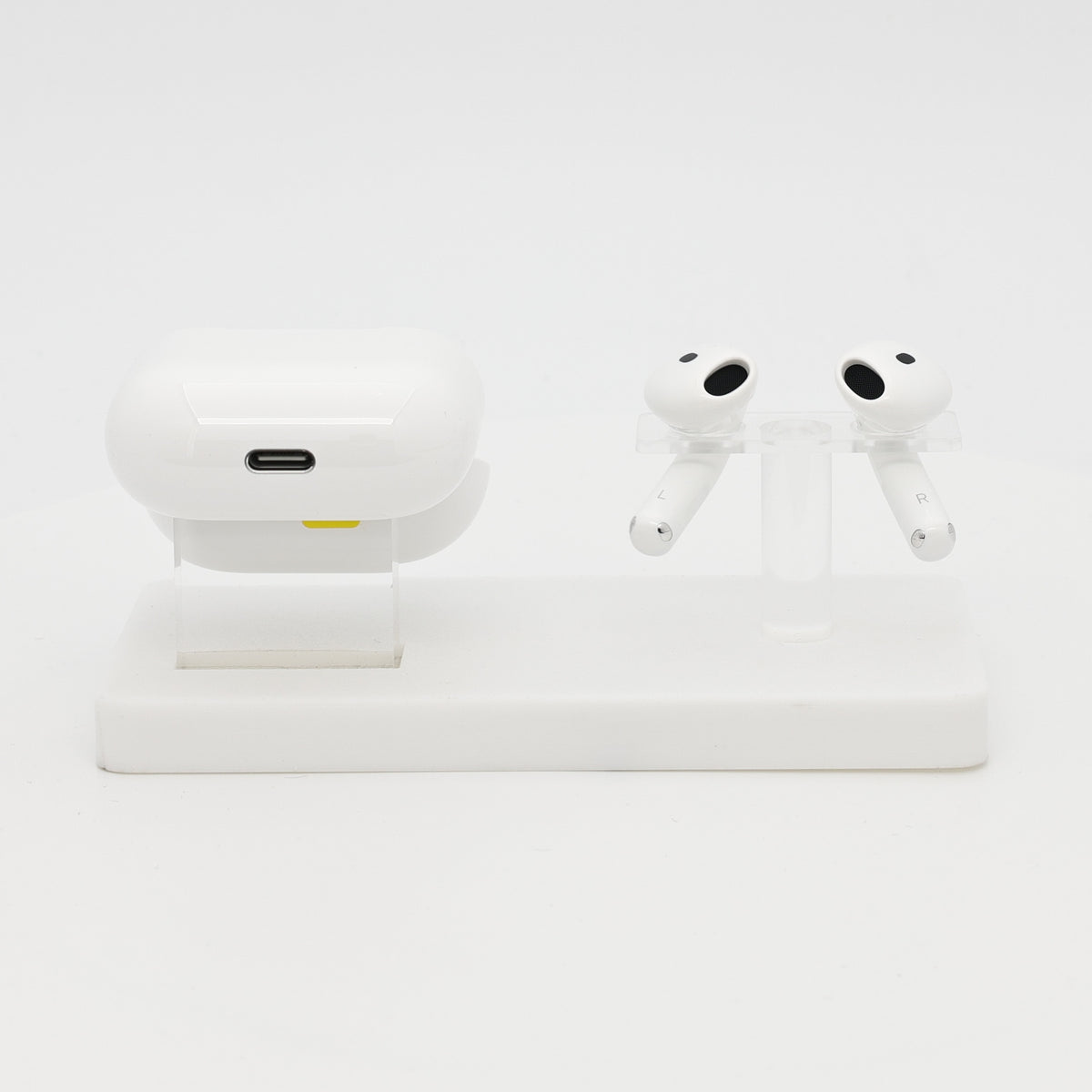 99新 Apple AirPods 5 白色
