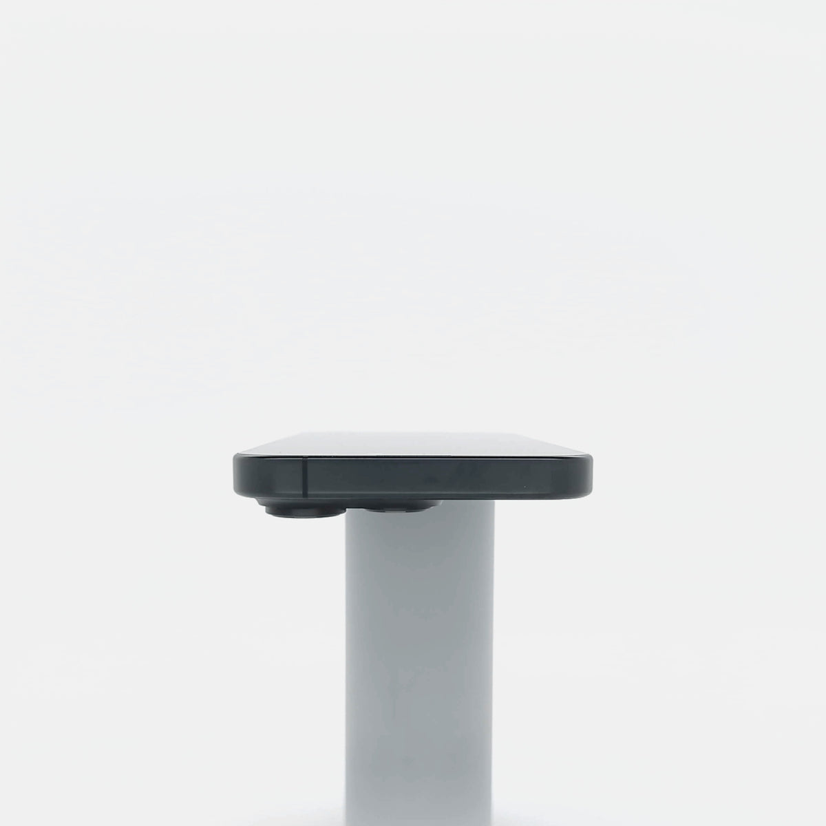 95新 Apple iPhone 16 Pro 128G 黑色鈦金屬 中國大陸版