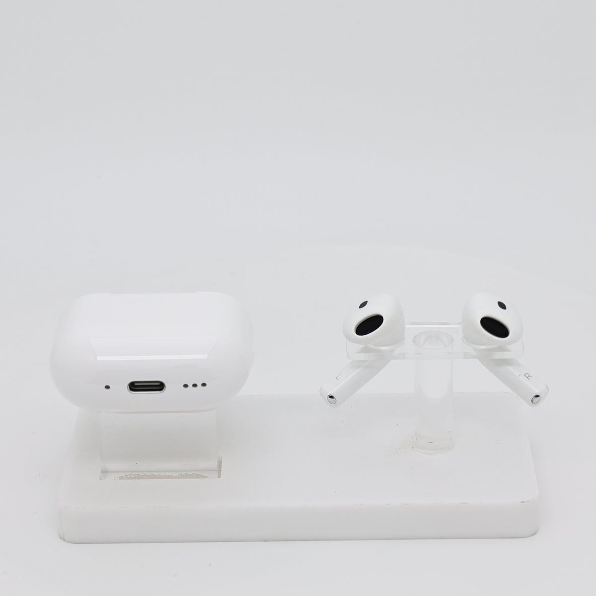 99新 Apple AirPods 5 白色