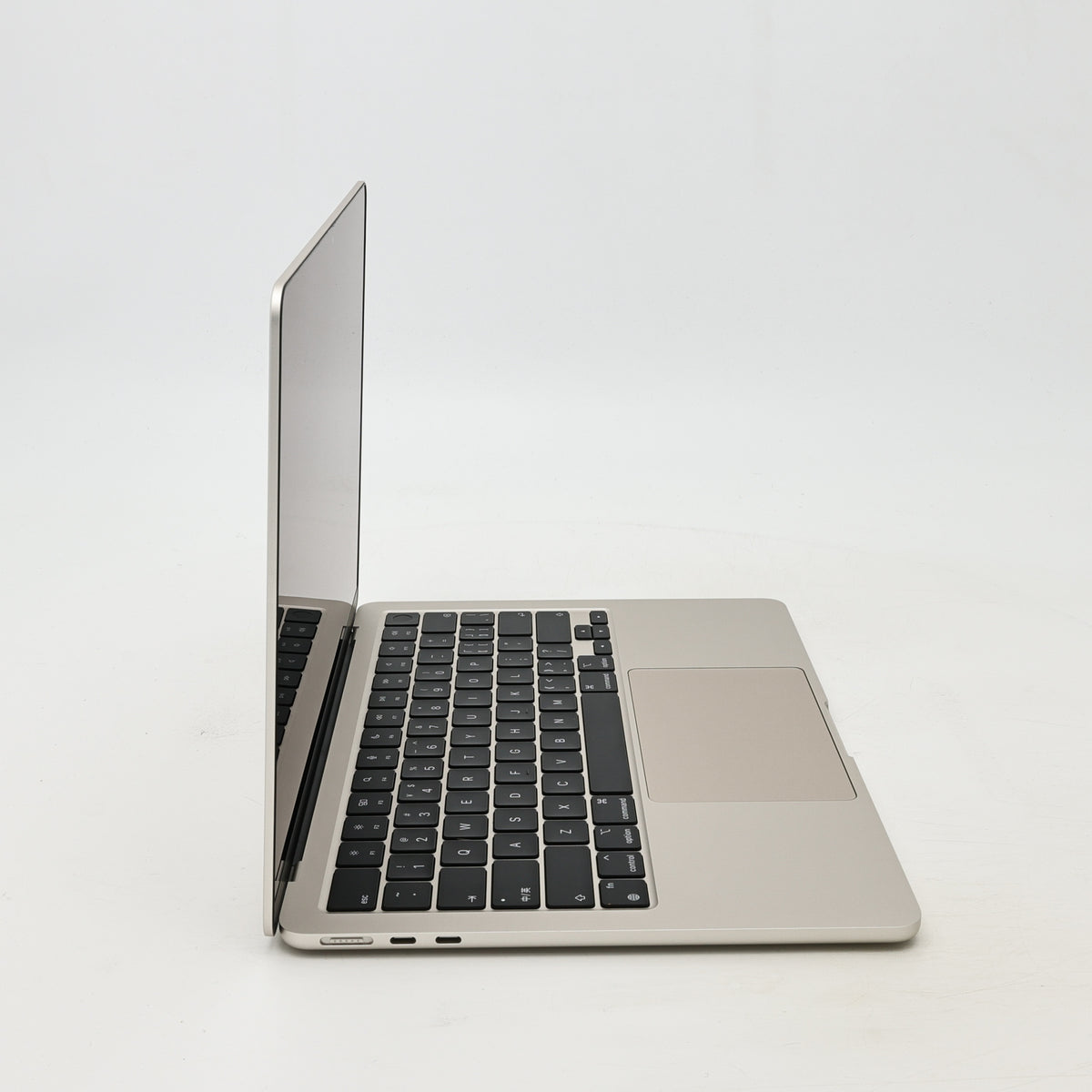 99新 Apple MacBook Air 22年 13寸 M2（8+8核） 16G RAM 256G SSD 星光色