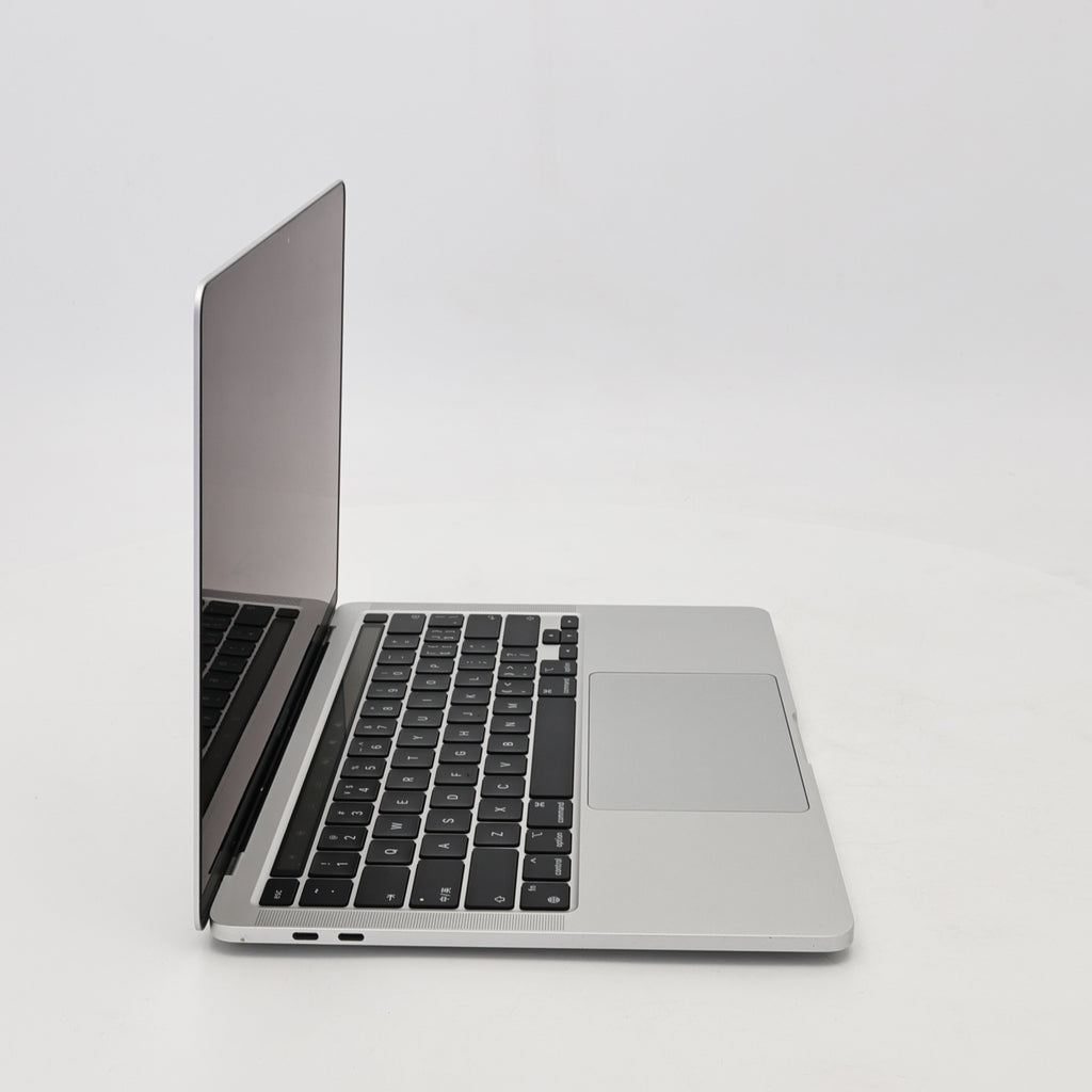 95新 Apple MacBook Pro 22年 13寸 M2（8+10核） 8G RAM 512G SSD 銀色