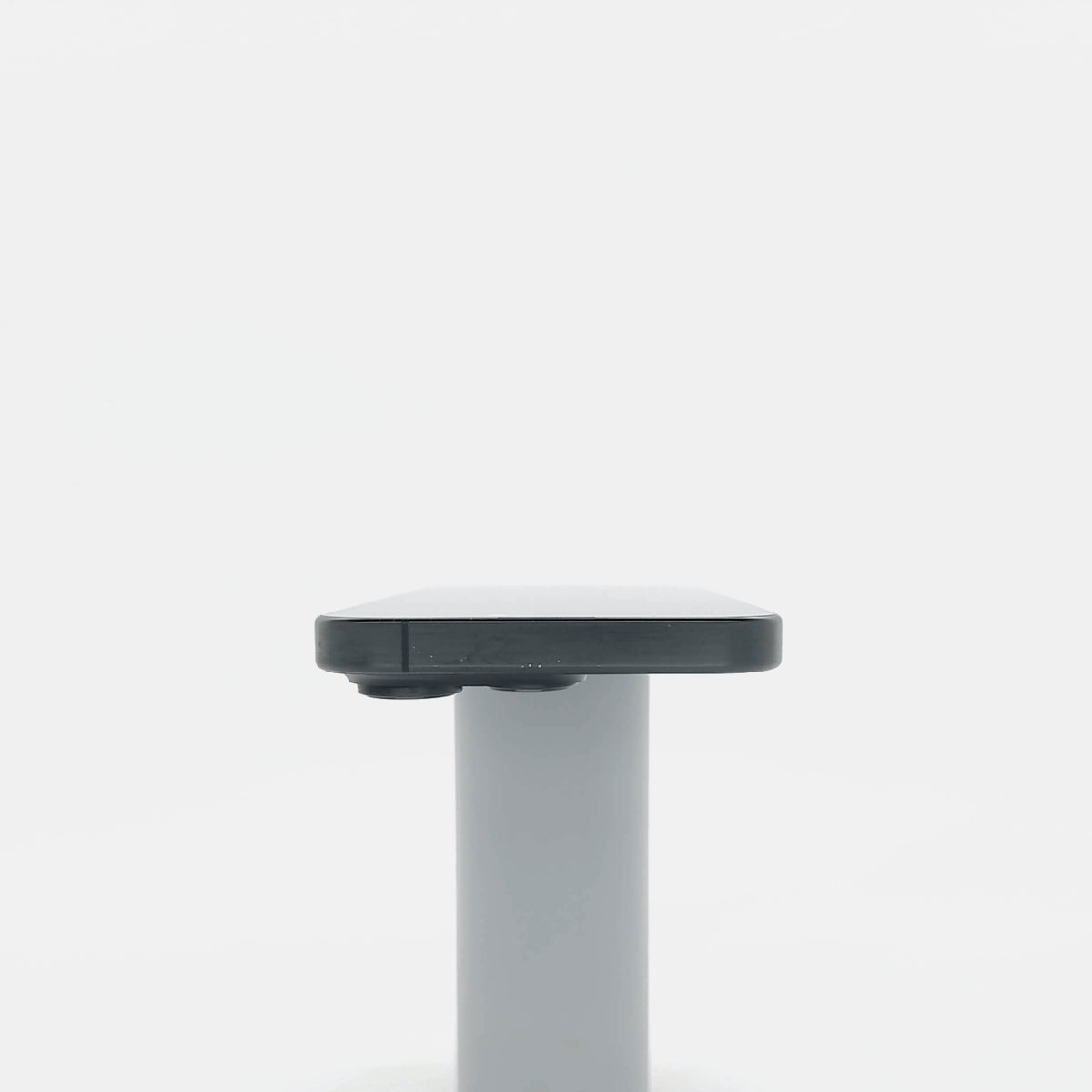 95新 Apple iPhone 16 Pro 128G 黑色鈦金屬 中國大陸版
