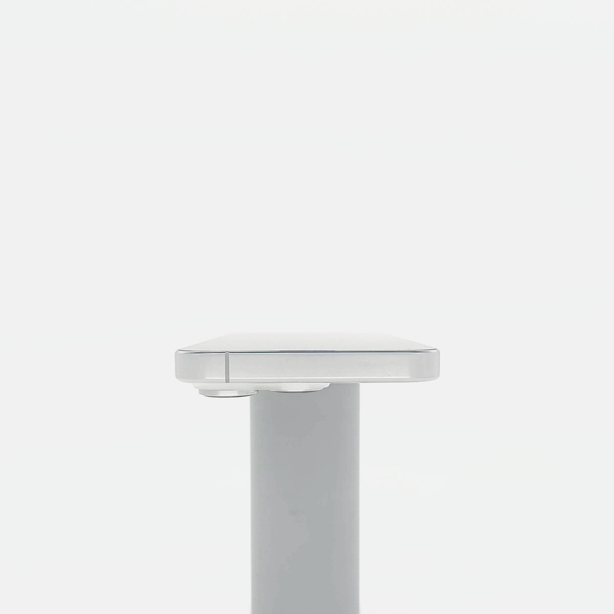 95新 Apple iPhone 16 Pro 128G 白色鈦金屬 中國大陸版
