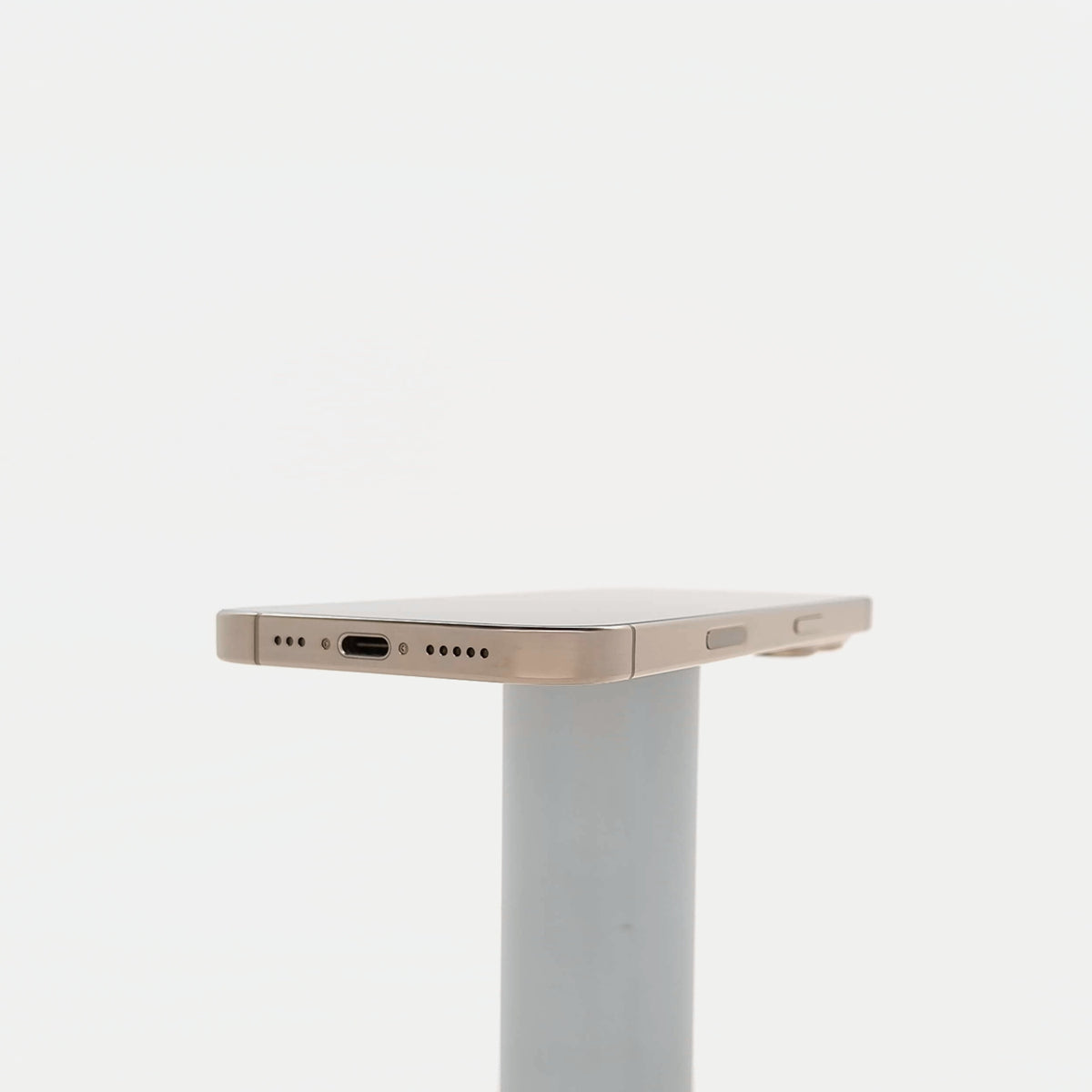 95新 Apple iPhone 16 Pro 128G 沙漠色鈦金屬 中國大陸版