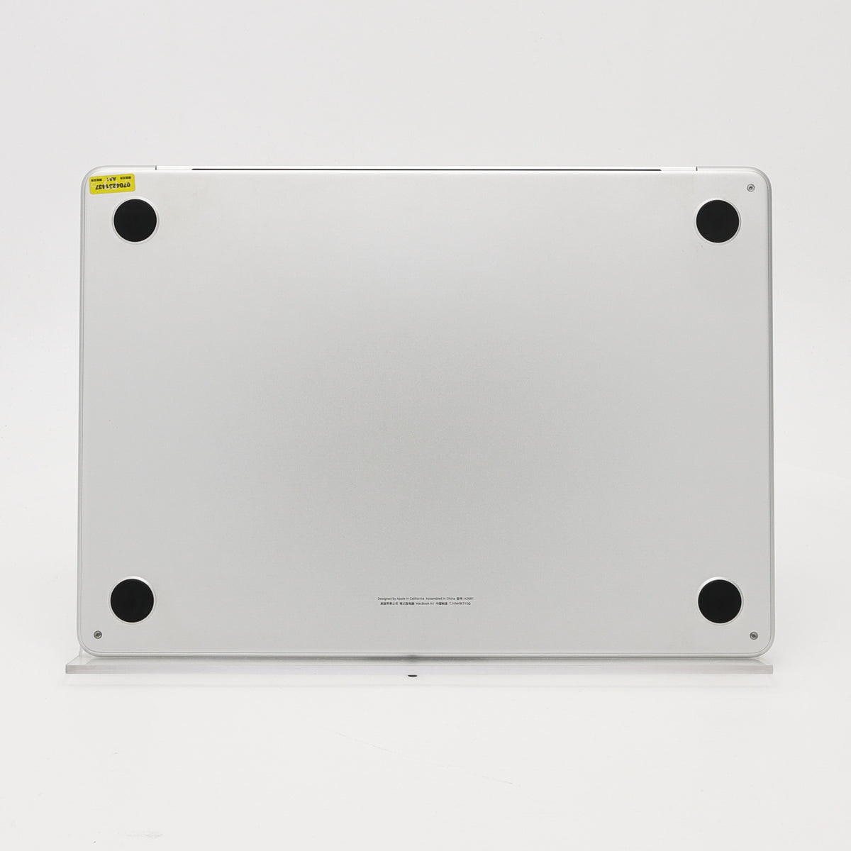 95新 Apple MacBook Air 22年 13寸 M2（8+8核） 8G RAM 256G SSD 銀色