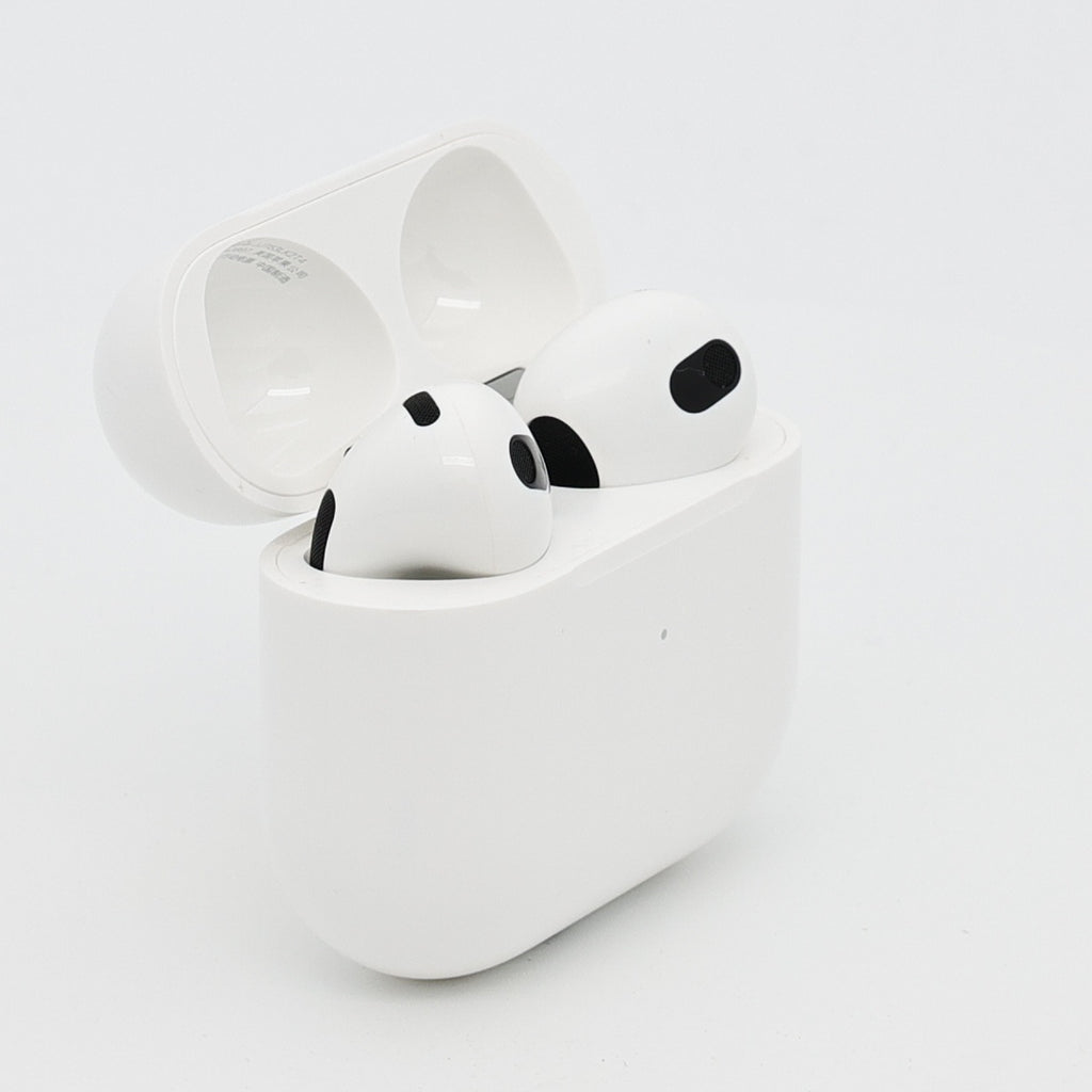 99新 Apple AirPods 3 白色