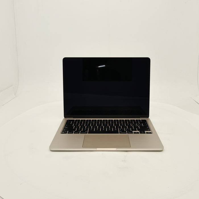95新 Apple MacBook Air 22年 13寸 M2（8+8核） 8G RAM 256G SSD 銀色