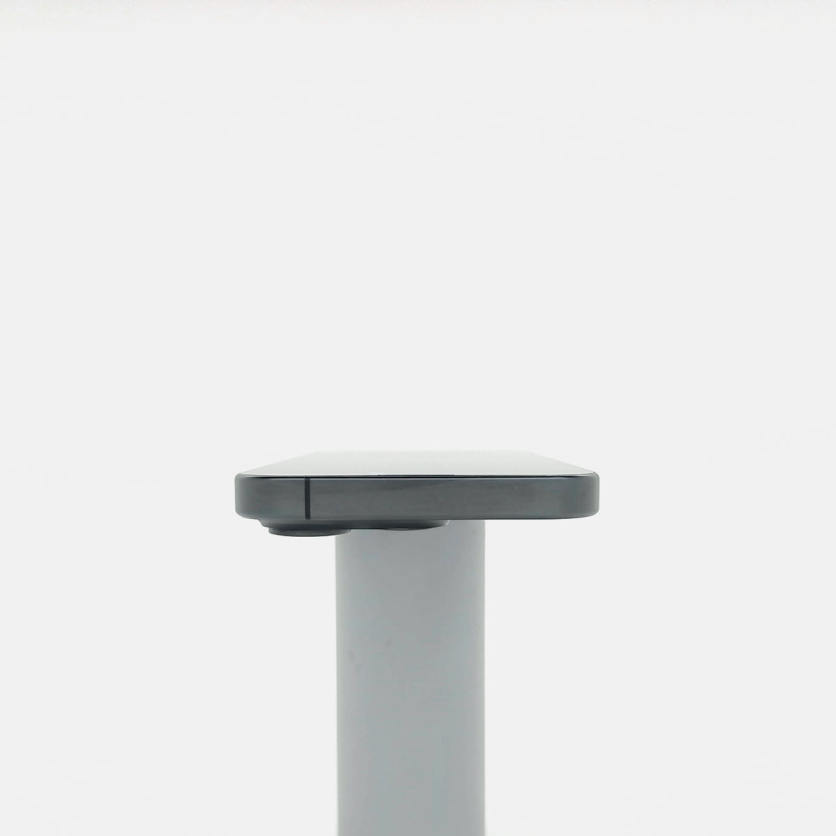 95新 Apple iPhone 15 Pro 128G 黑色鈦金屬 中國大陸版