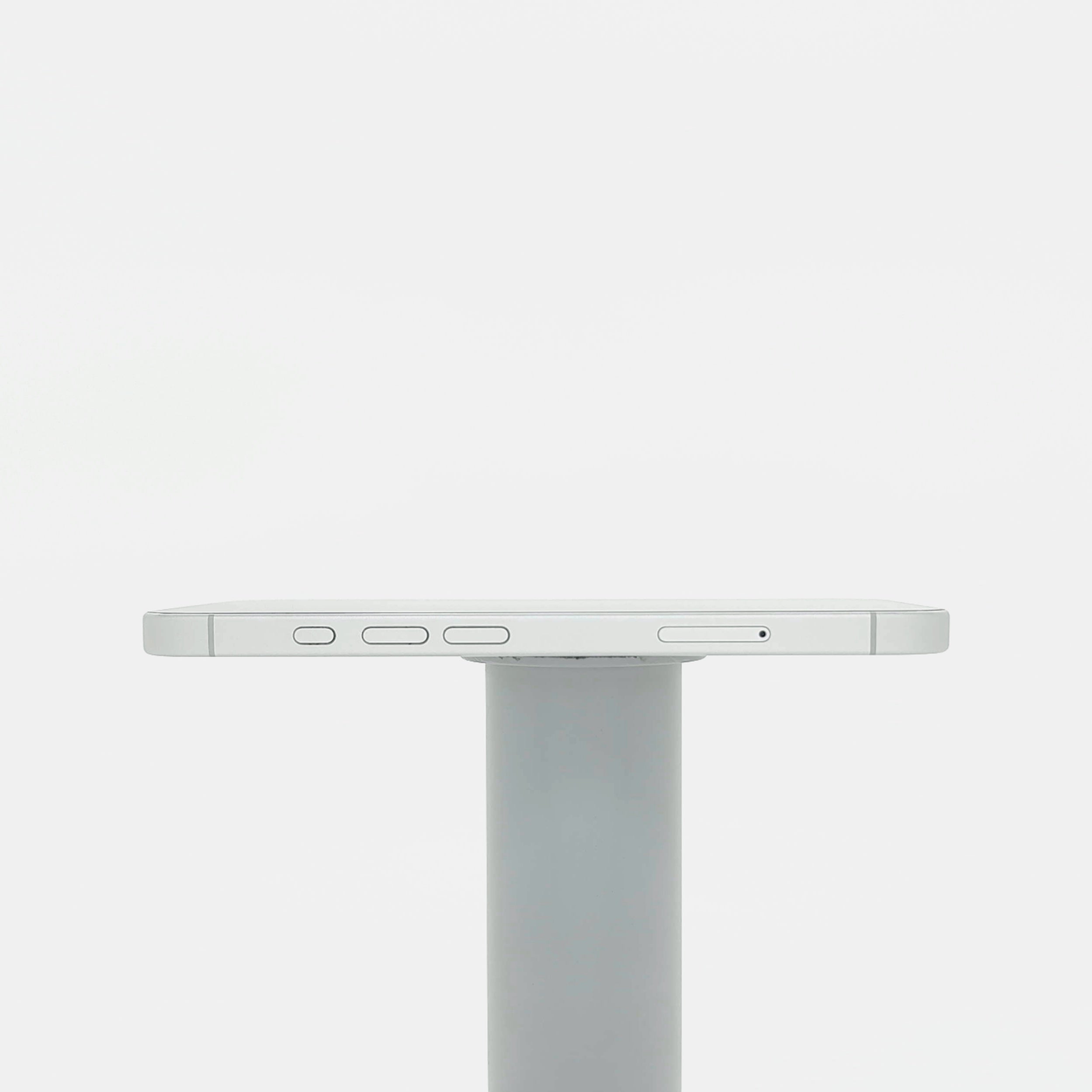 95新 Apple iPhone 16 256G 白色 中國大陸版