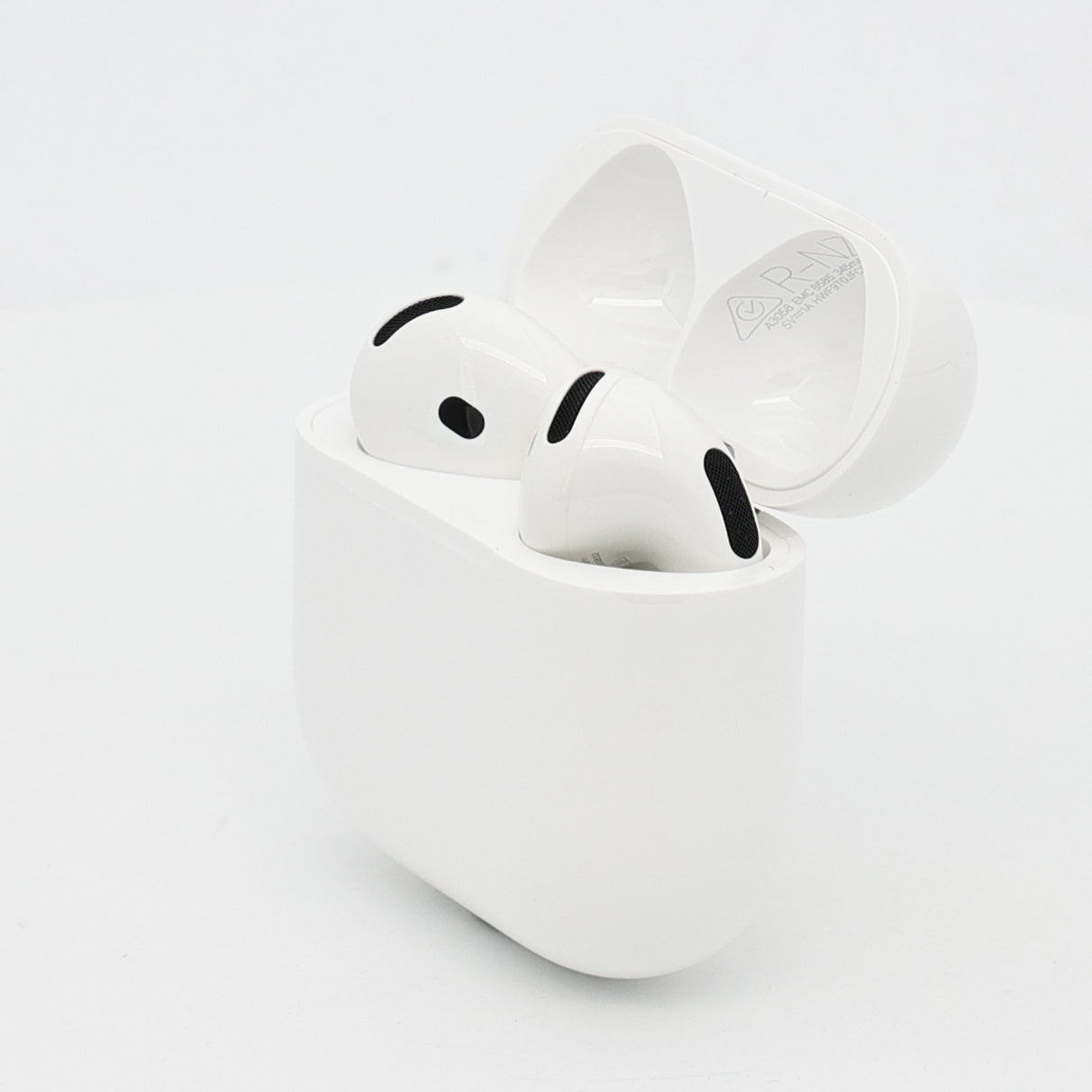 99新 Apple AirPods 4 (不支持主动降噪) 白色