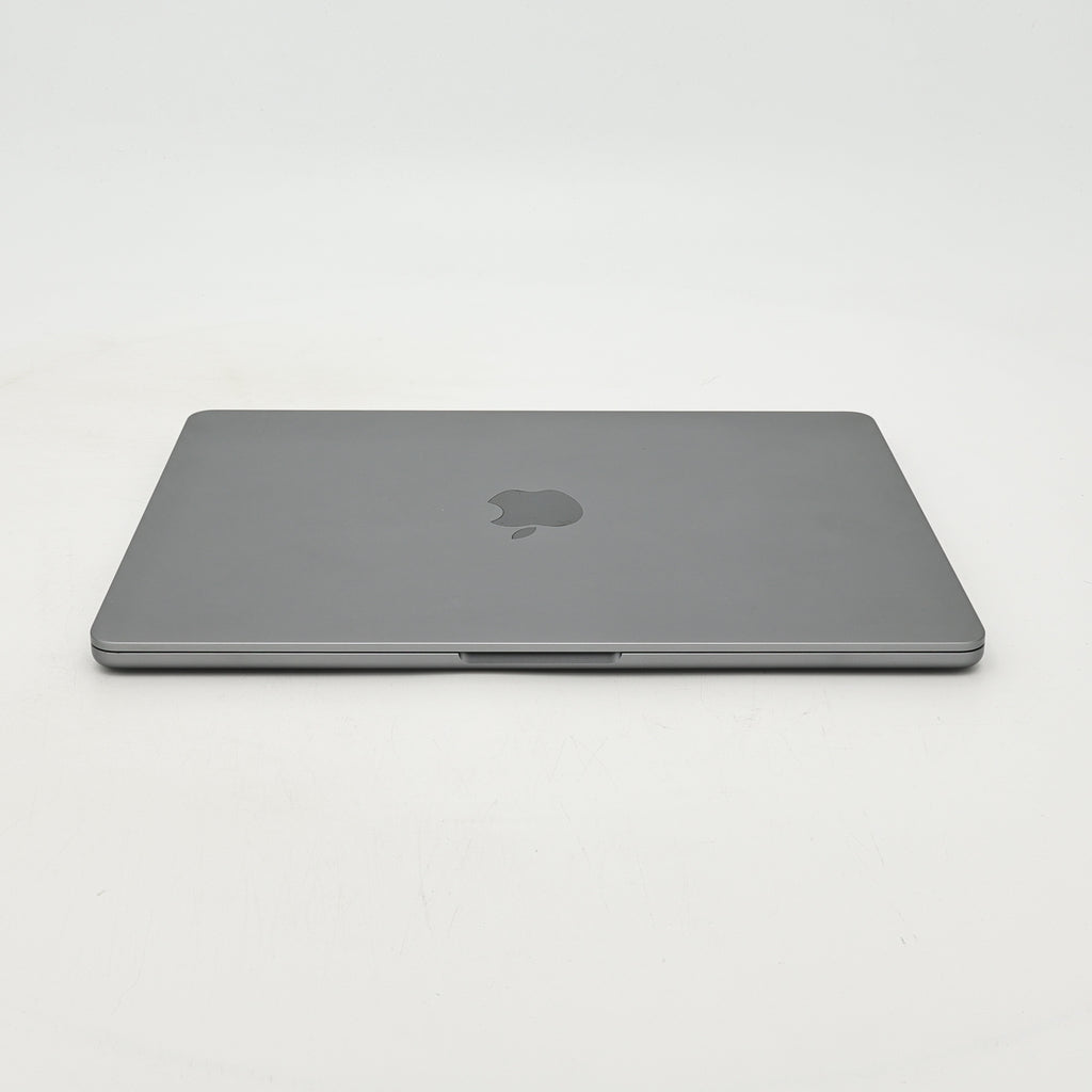 95新 Apple MacBook Air 22年 13寸 M2（8+8核） 16G RAM 256G SSD 深空灰色