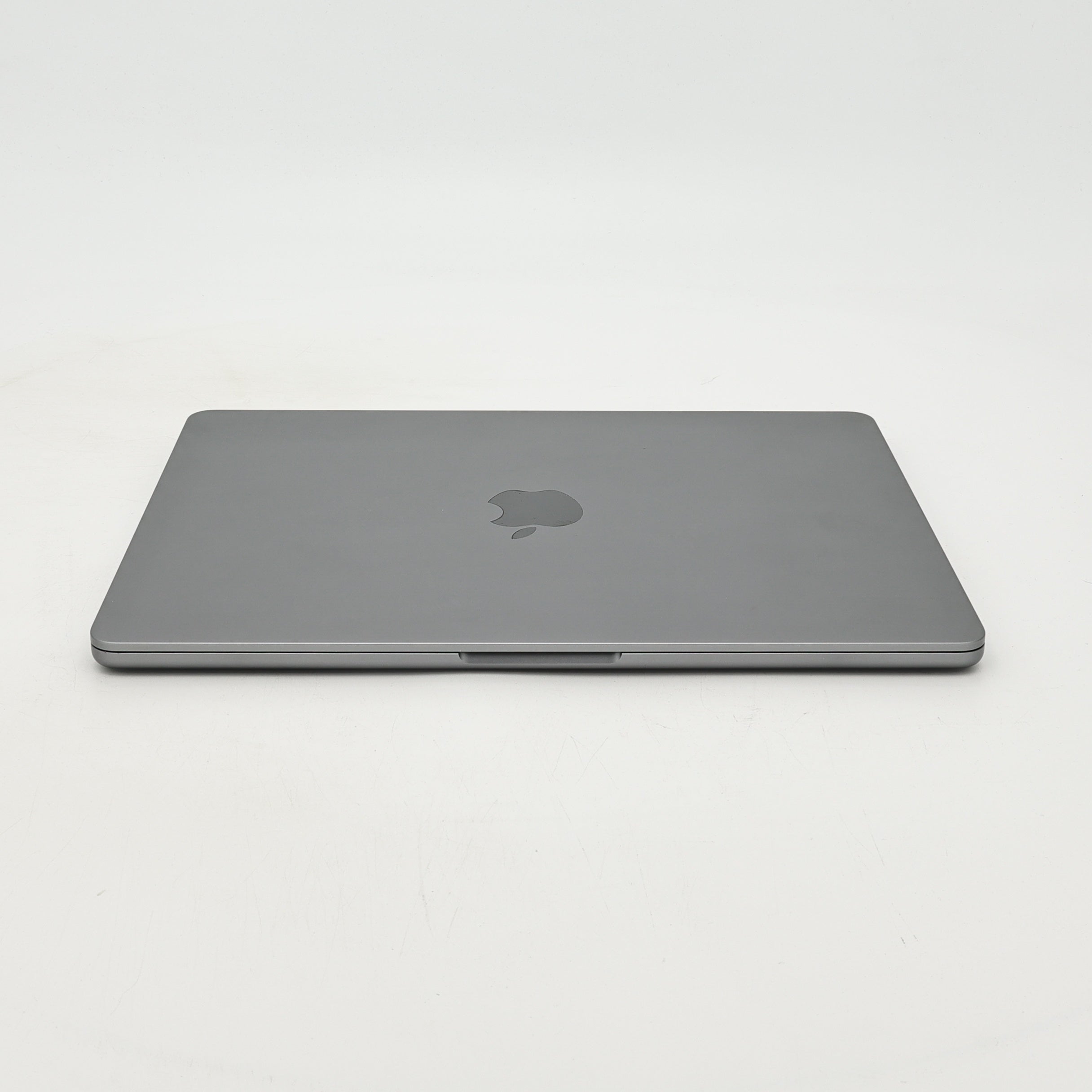 95新 Apple MacBook Air 22年 13寸 M2（8+8核） 16G RAM 256G SSD 深空灰色