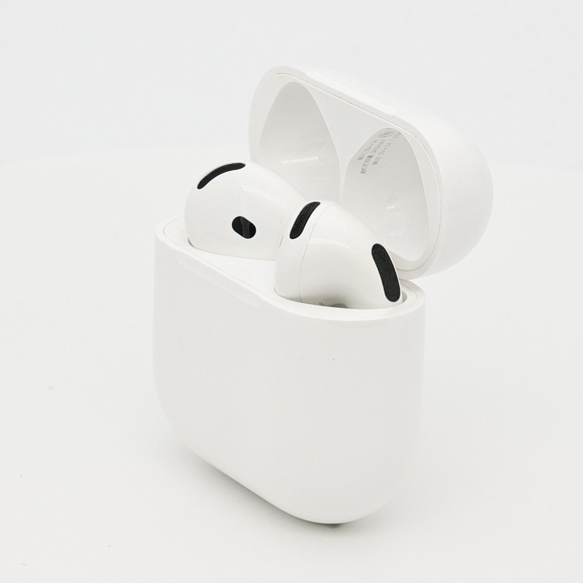 99新 Apple AirPods 4 (支持主動降噪) 白色