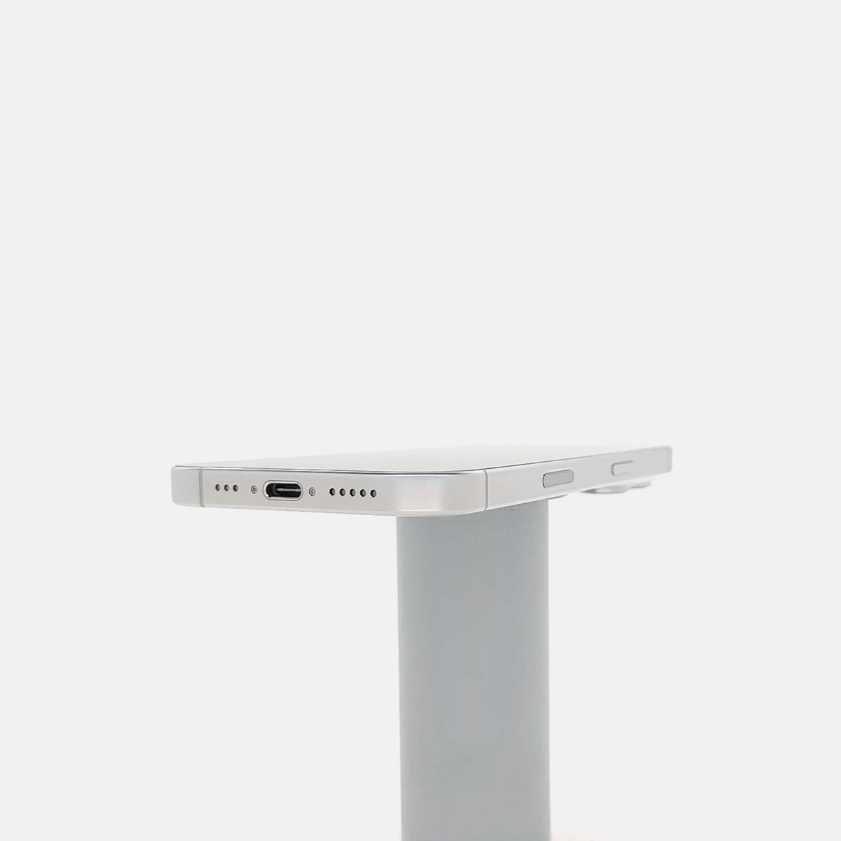 95新 Apple iPhone 16 Pro 128G 白色鈦金屬 中國大陸版