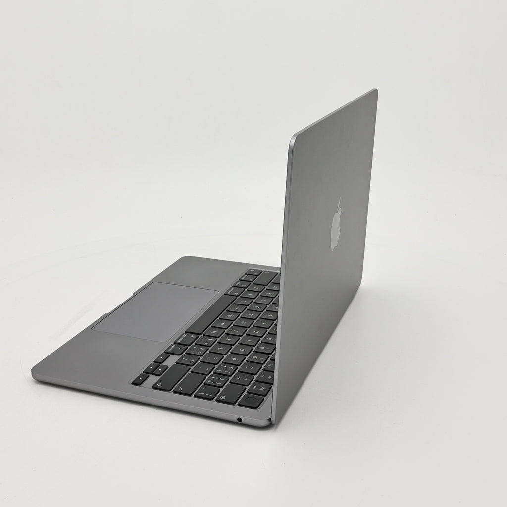 95新 Apple MacBook Air 22年 13寸 M2（8+8核） 8G RAM 256G SSD 深空灰色