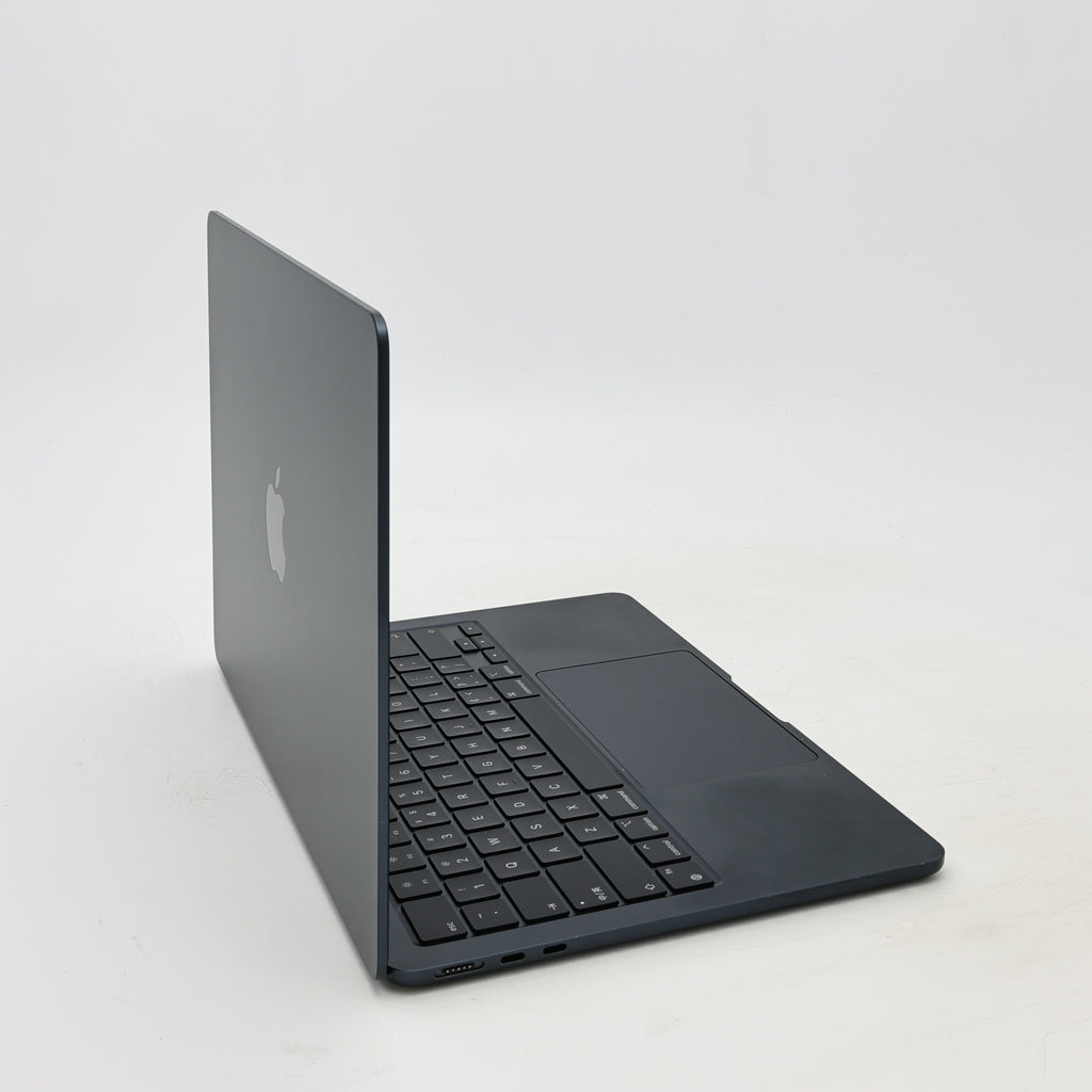 95新 Apple MacBook Air 24年 13寸 M3（8+8核） 8G RAM 256G SSD 午夜色