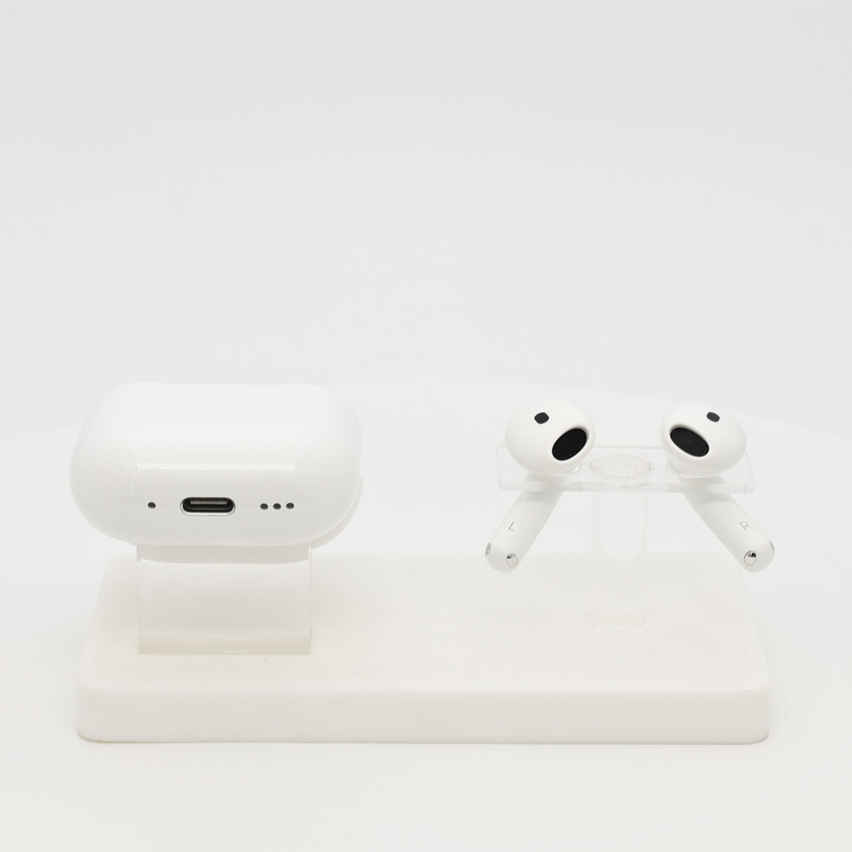99新 Apple AirPods 4 (支持主動降噪) 白色