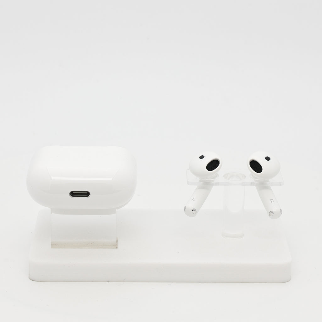 99新 Apple AirPods 5 白色