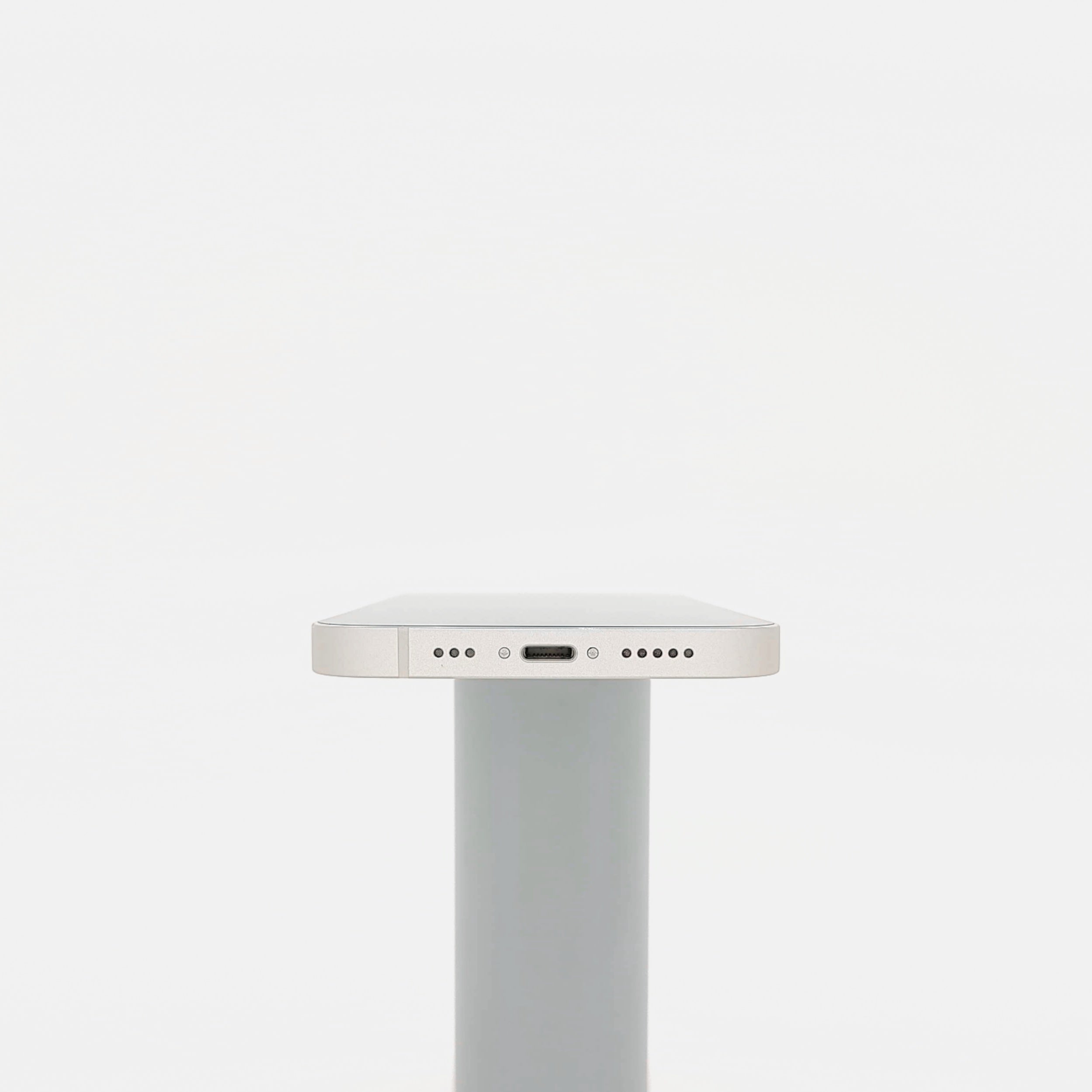 95新 Apple iPhone 13 128G 星光色 中國大陸版