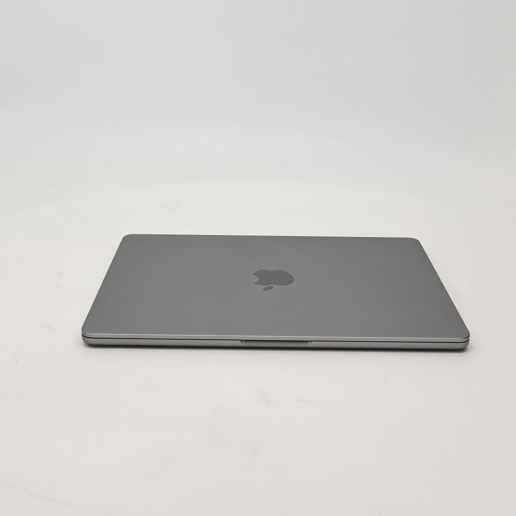 95新 Apple MacBook Air 22年 13寸 M2（8+8核） 8G RAM 256G SSD 深空灰色