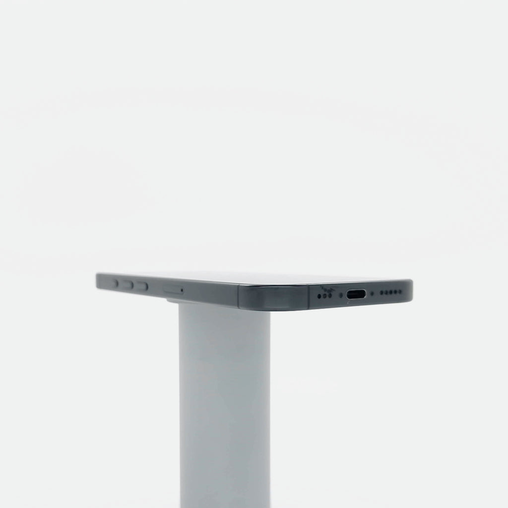 95新 Apple iPhone 16 Pro 256G 黑色鈦金屬 中國大陸版