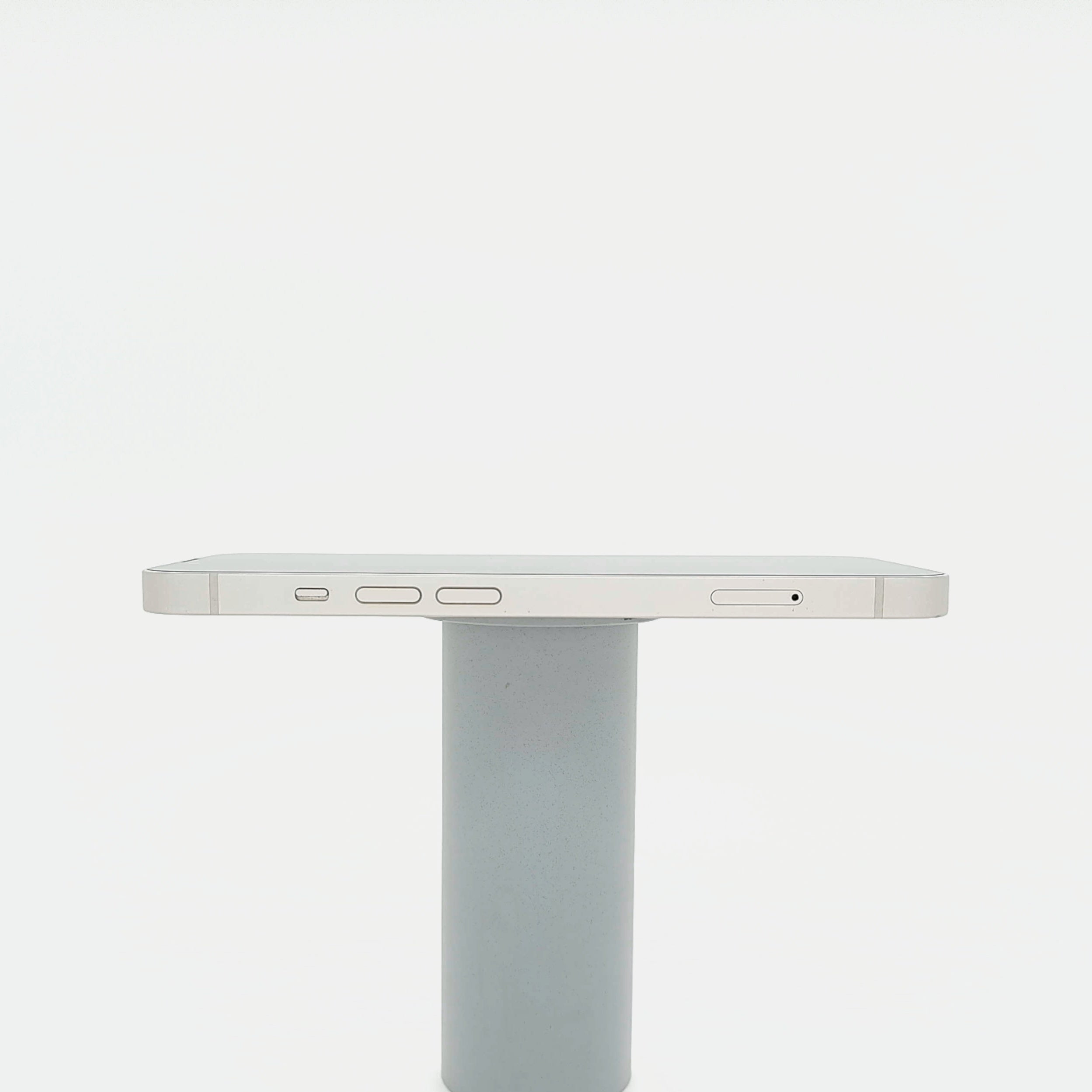 95新 Apple iPhone 13 128G 星光色 中國大陸版