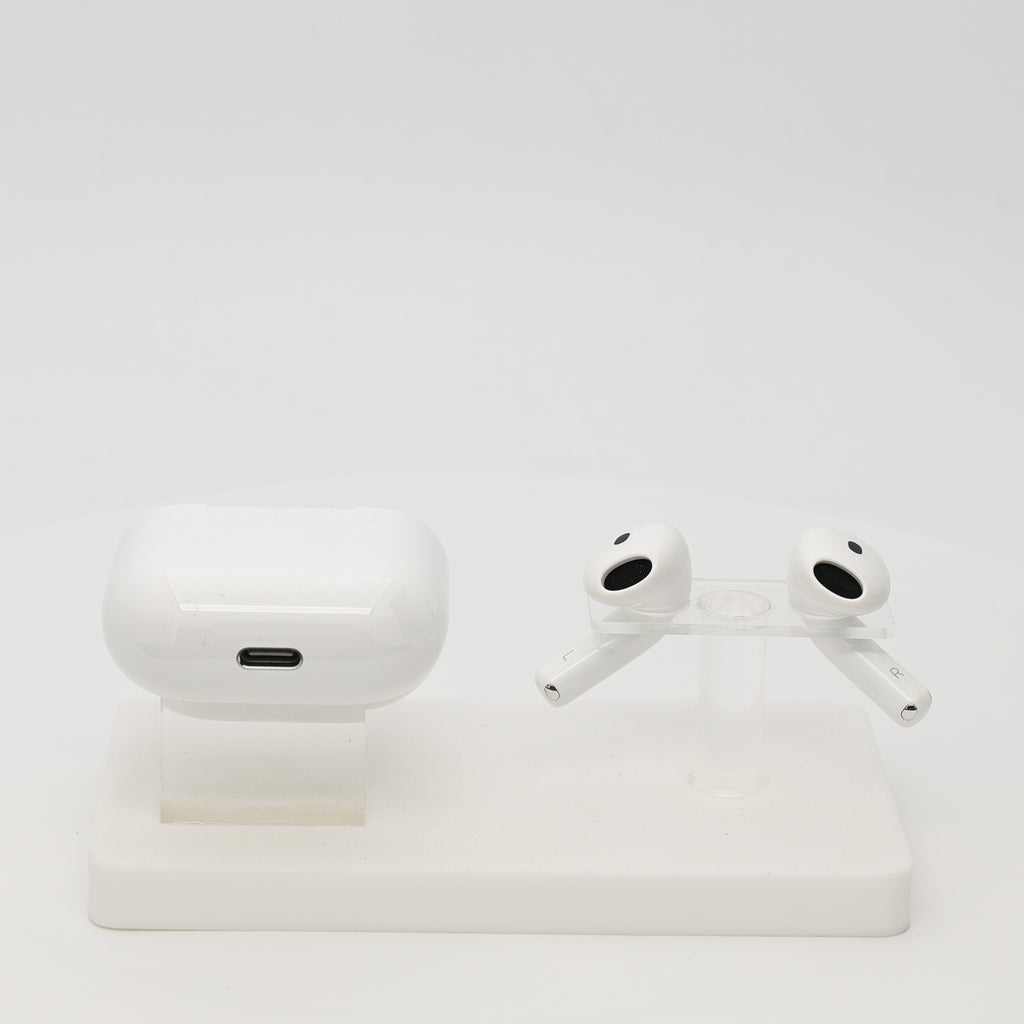 99新 Apple AirPods 5 白色