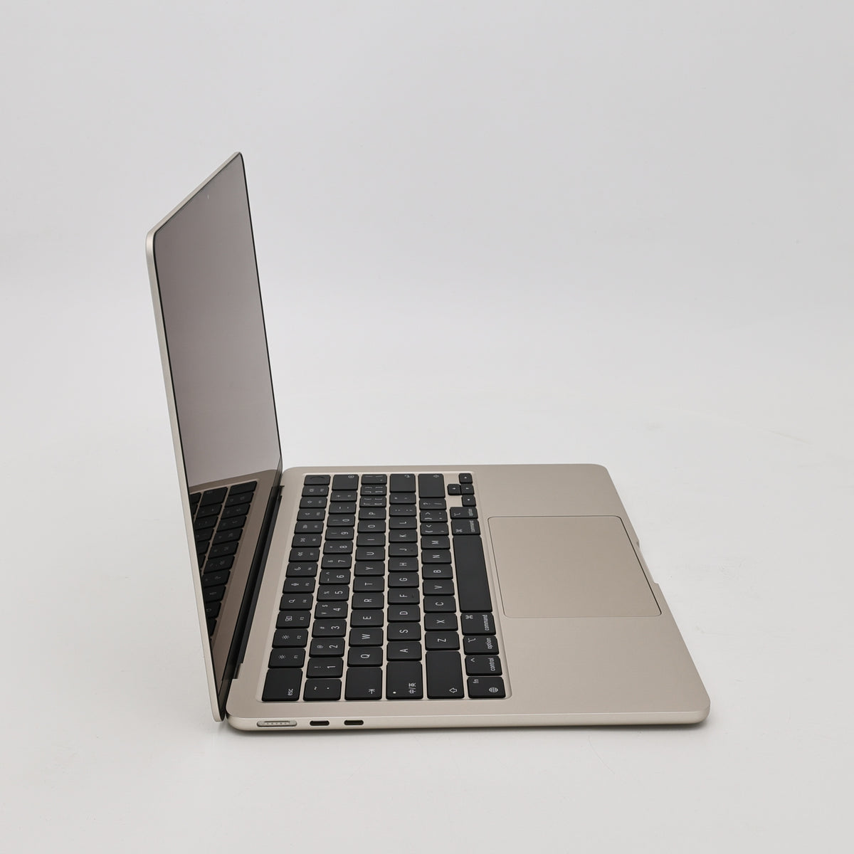 95新 Apple MacBook Air 24年 13寸 M3（8+8核） 8G RAM 256G SSD 星光色