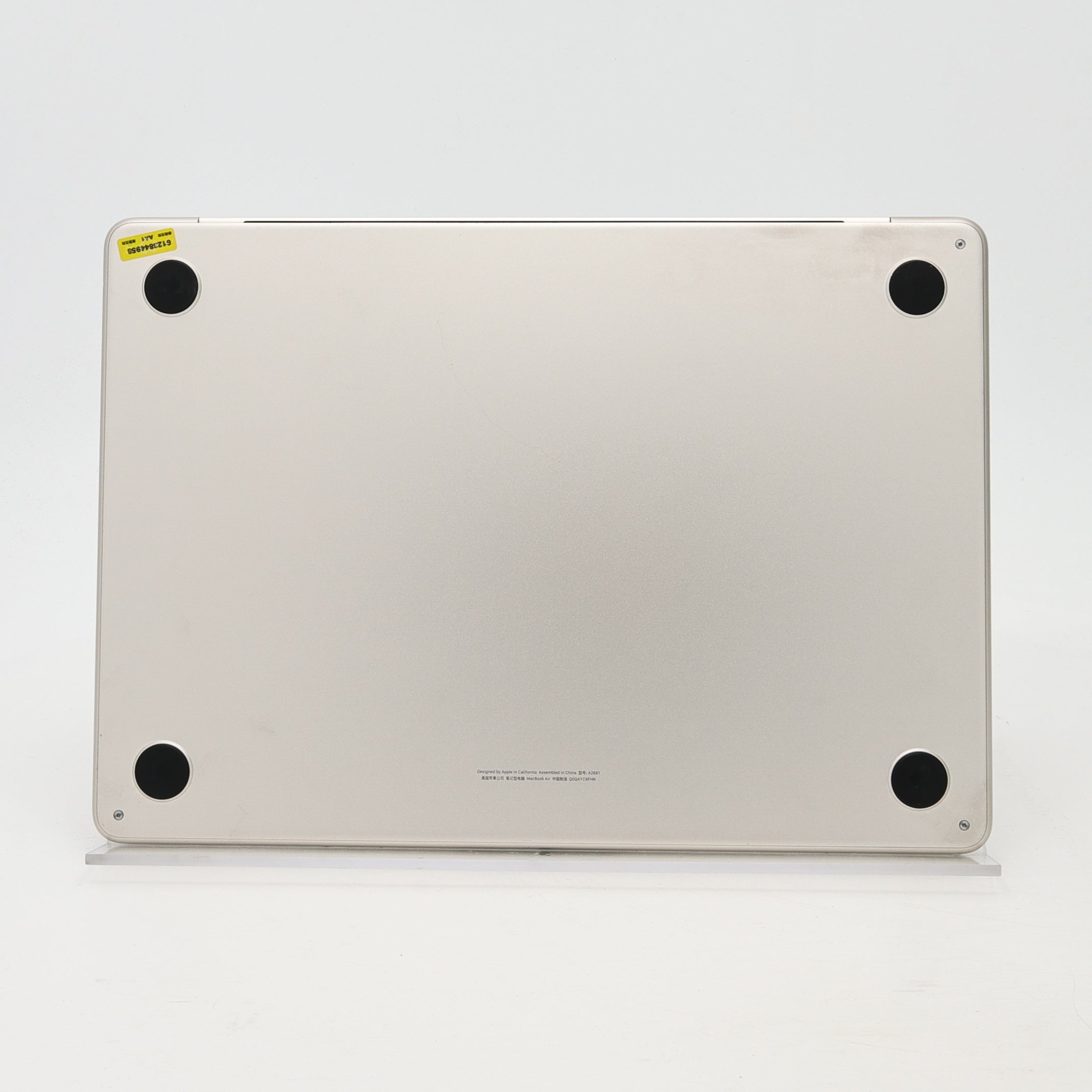 95新 Apple MacBook Air 22年 13寸 M2（8+10核） 8G RAM 512G SSD 星光色