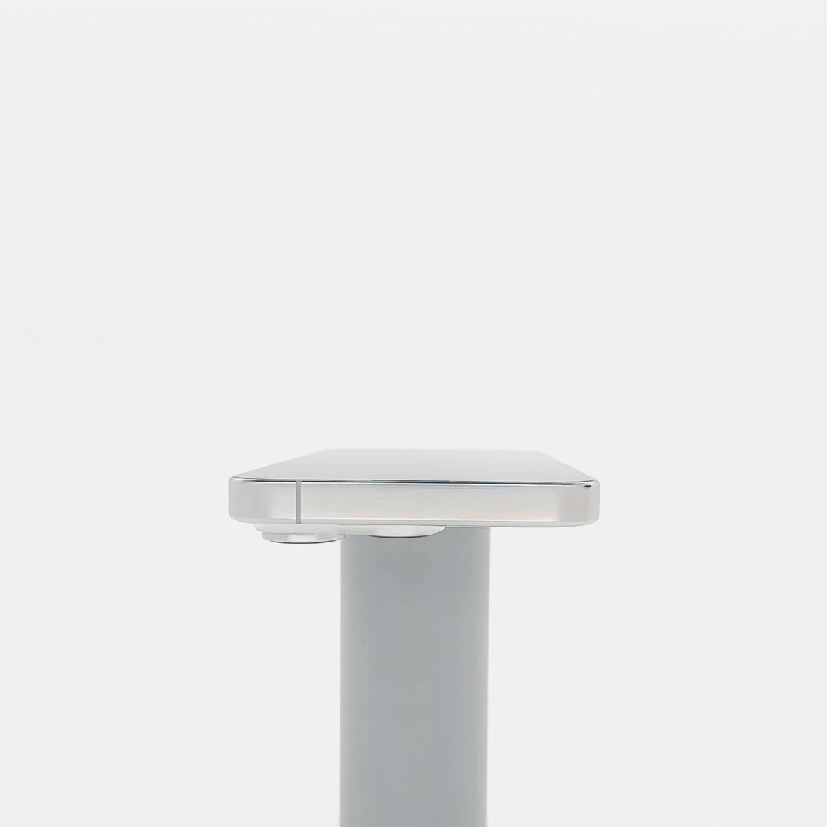 95新 Apple iPhone 16 Pro 128G 白色鈦金屬 中國大陸版