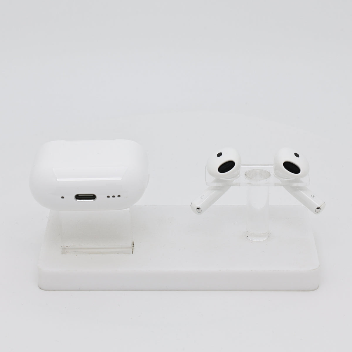 99新 Apple AirPods 4 (支持主動降噪) 白色
