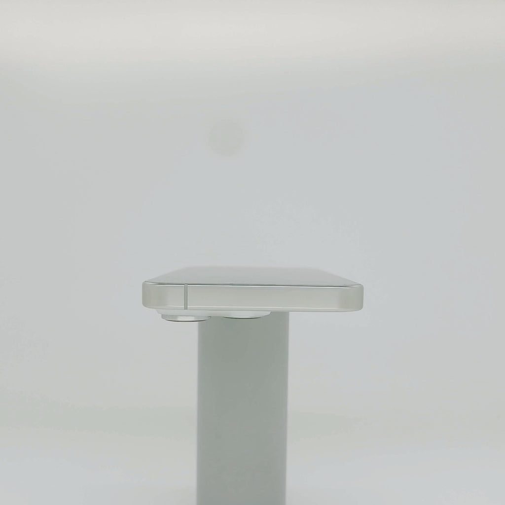 95新 Apple iPhone 16 Pro 128G 白色鈦金屬 中國大陸版