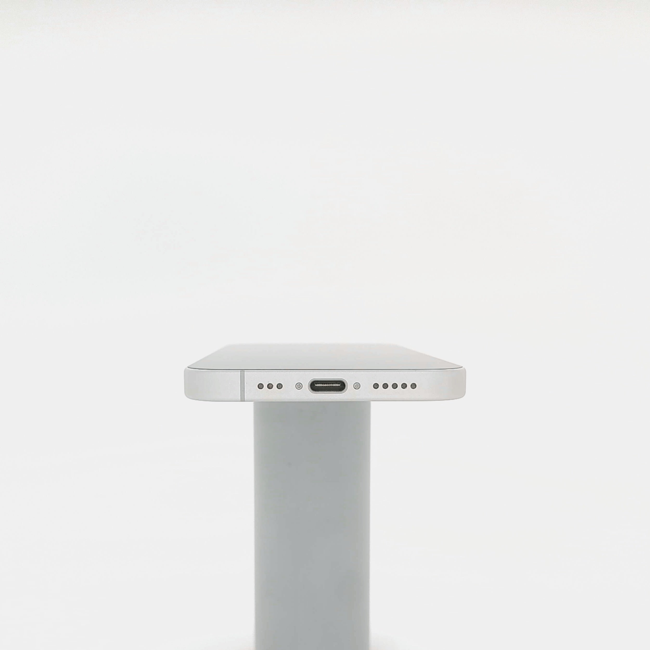 95新 Apple iPhone 16 256G 白色 中國大陸版